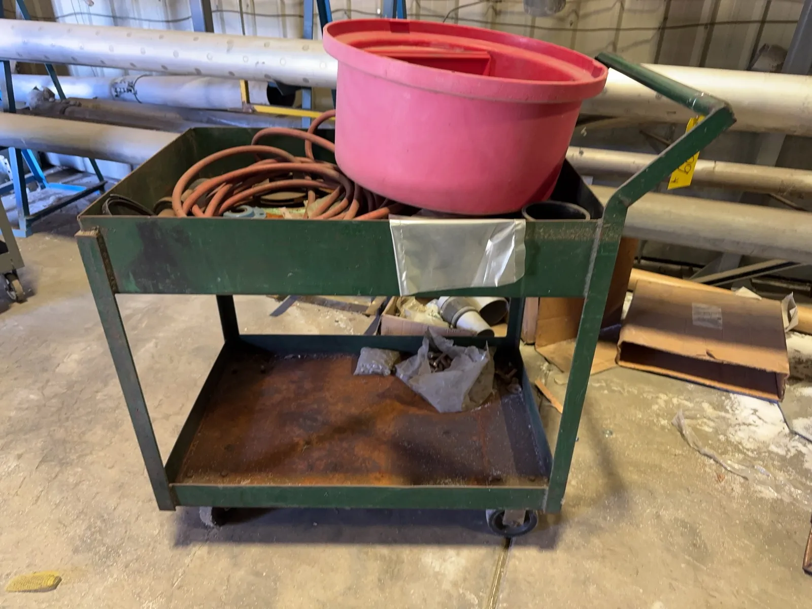 metal-rolling-cart-with-contents-mrcx2zyb