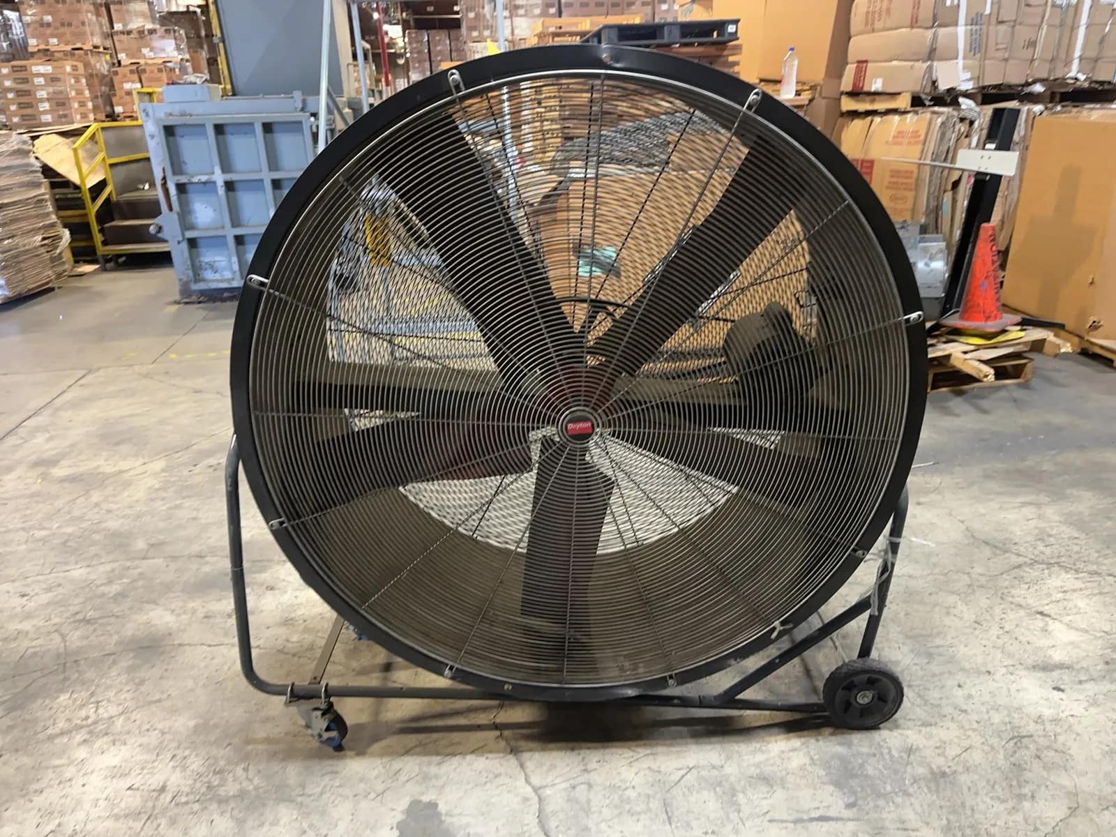 dayton-48-industrial-belt-drive-mobil-air-circulator-mrcx3566