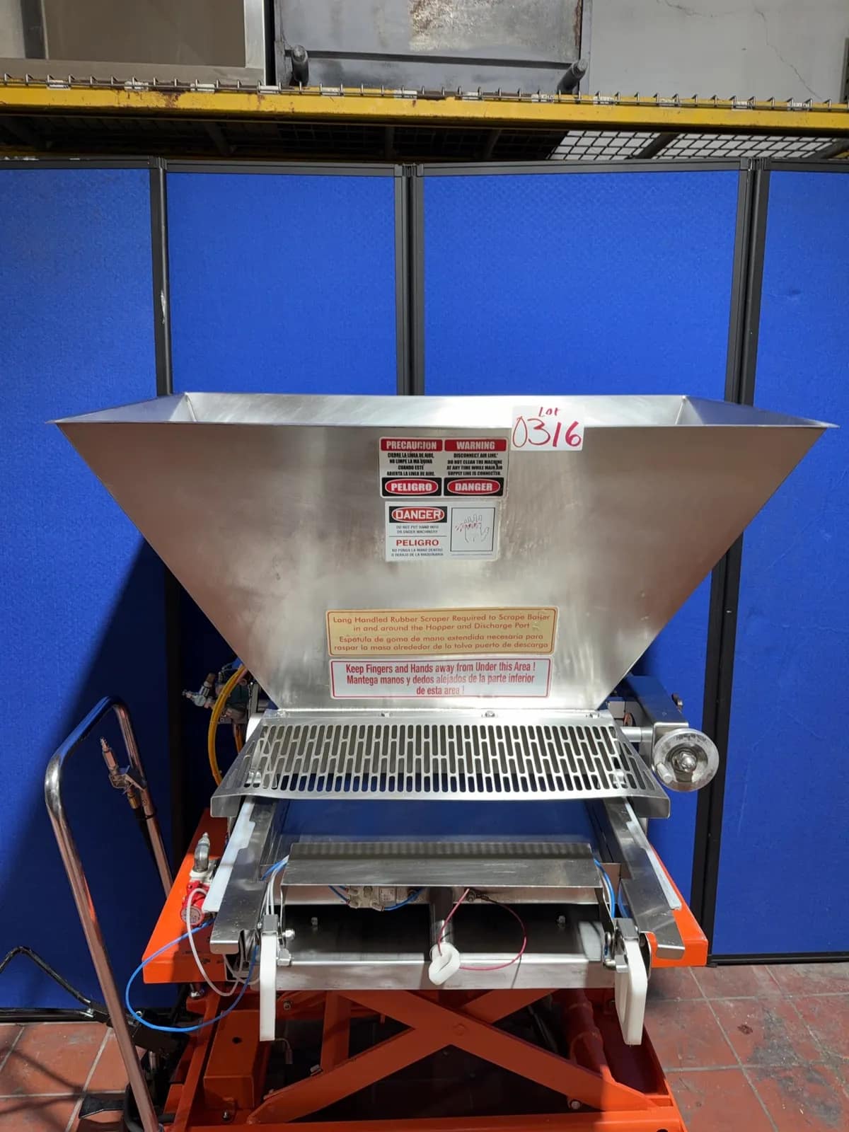 piston-automatic-bakery-muffin-batter-depositor-mrtv7hjf