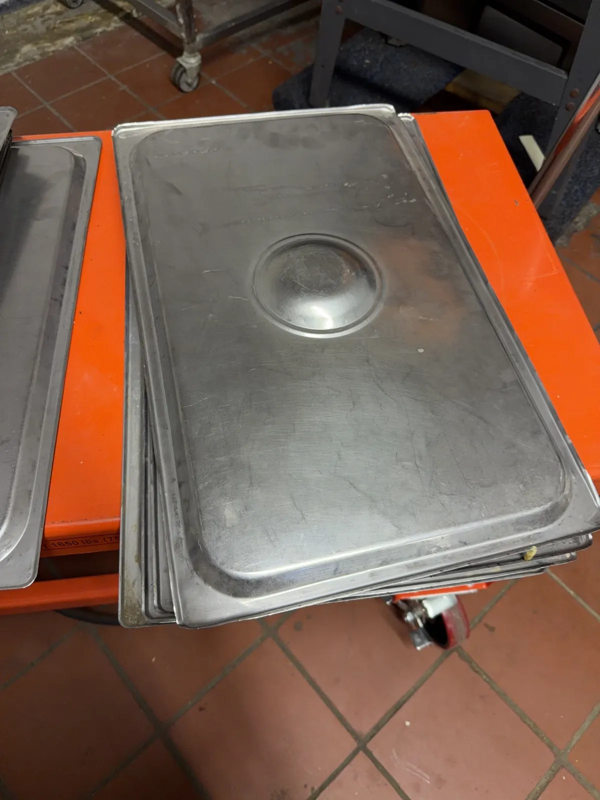 4-full-size-hotel-pan-lids-mrjtfju8