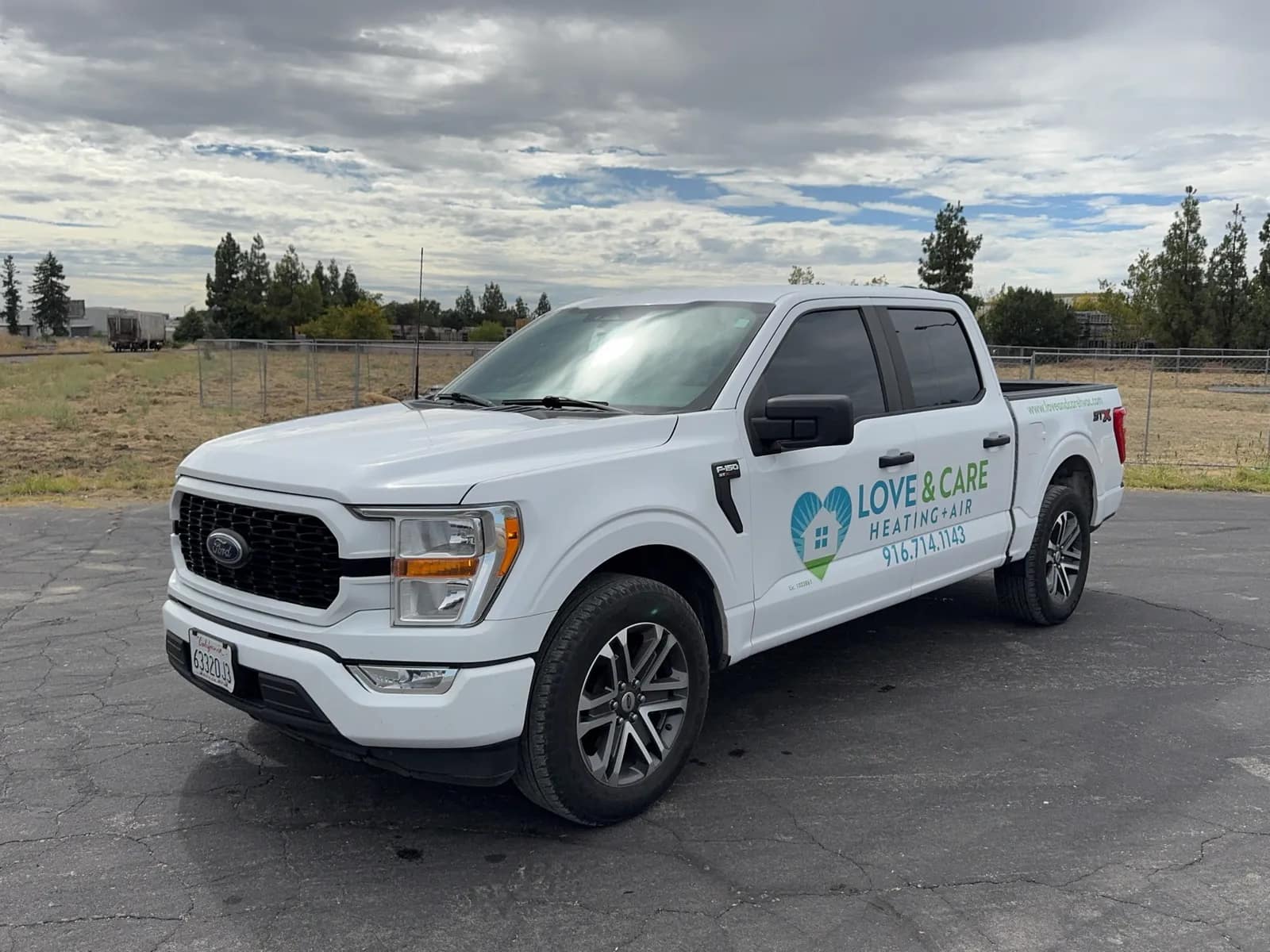 2021-ford-f-150-stx-pickup-truck-mrurslqe