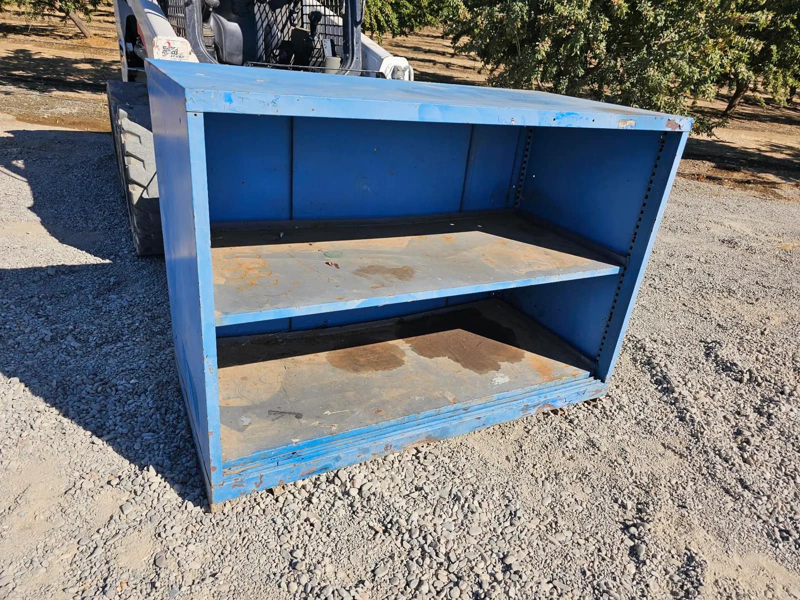 industrial-blue-metal-storage-shelf-unit-ccf36f