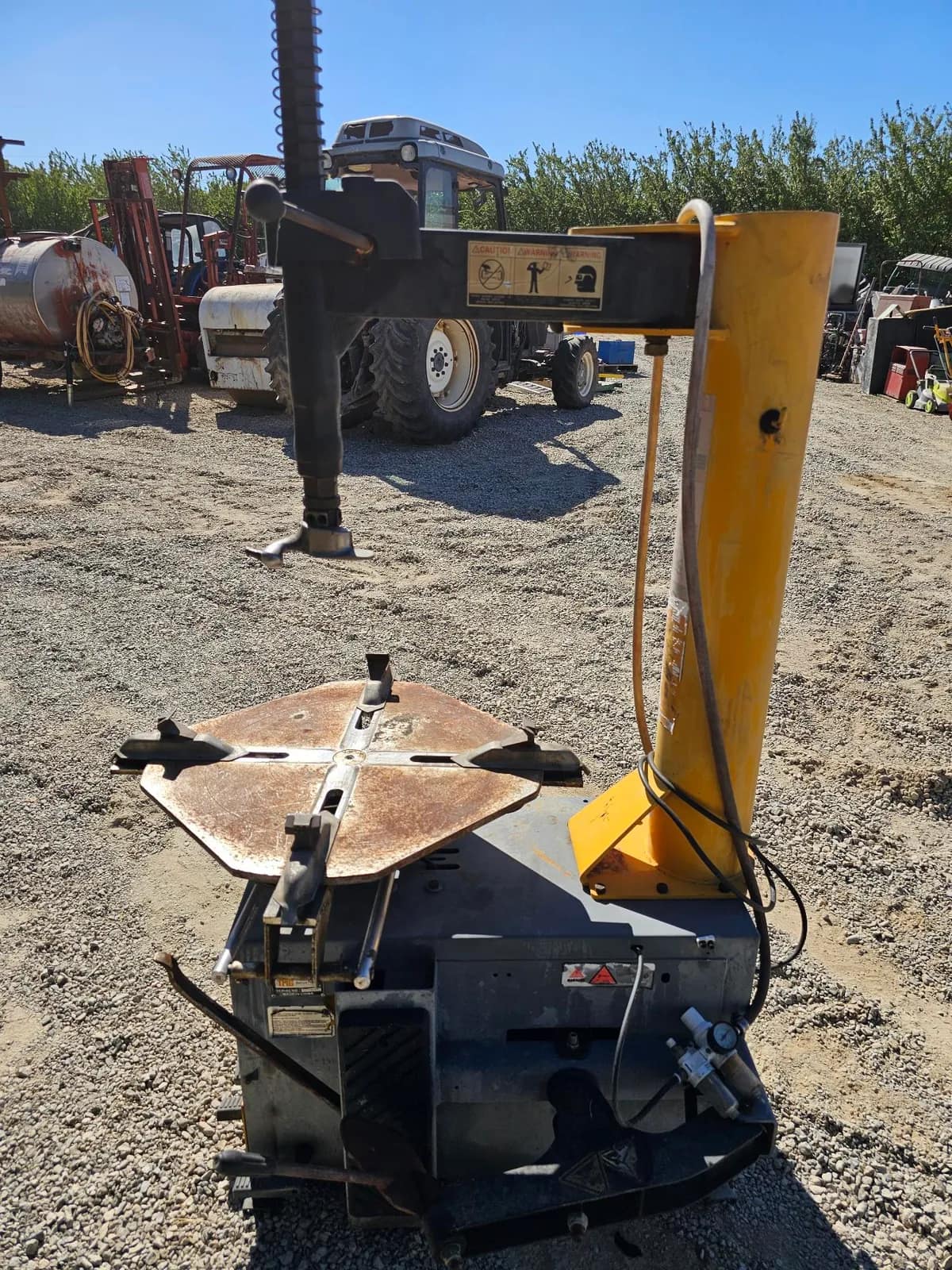 tire-machine-0ce1db