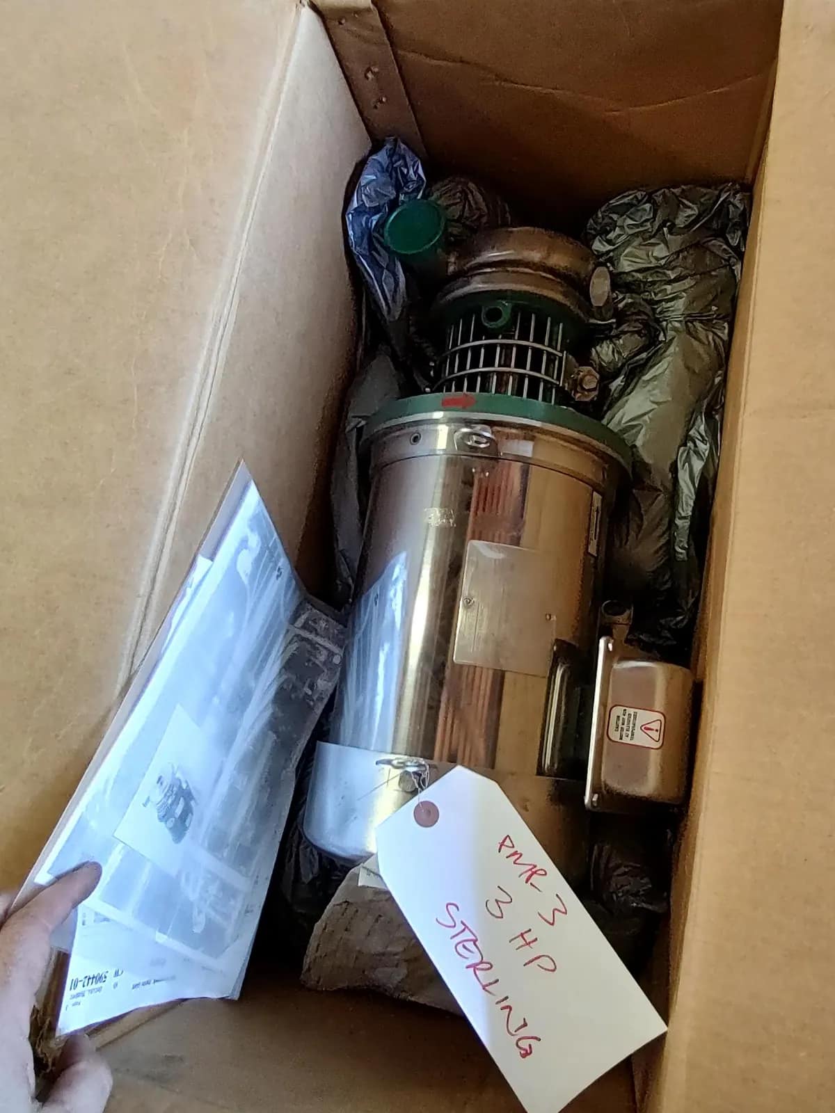 pump-with-sterling-electric-3hp-motor-mt0nk3w7