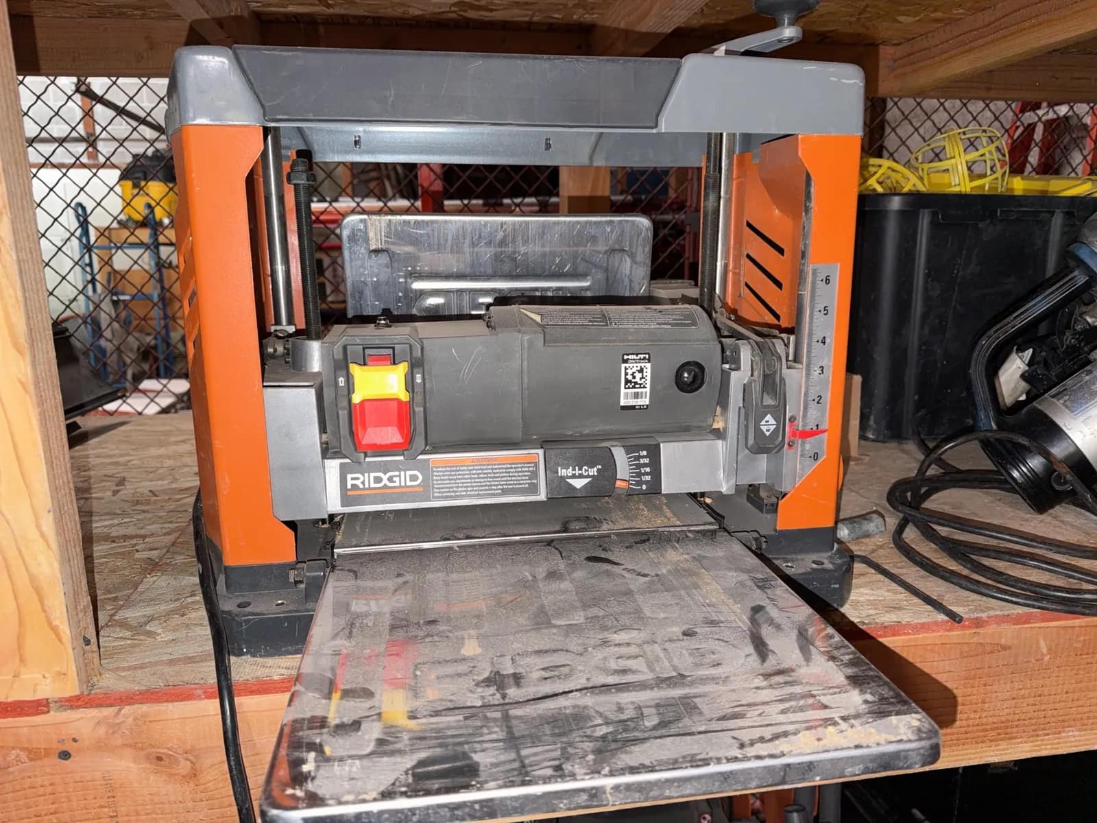 ridgid-13-inch-thickness-planer-model-r4331-329824