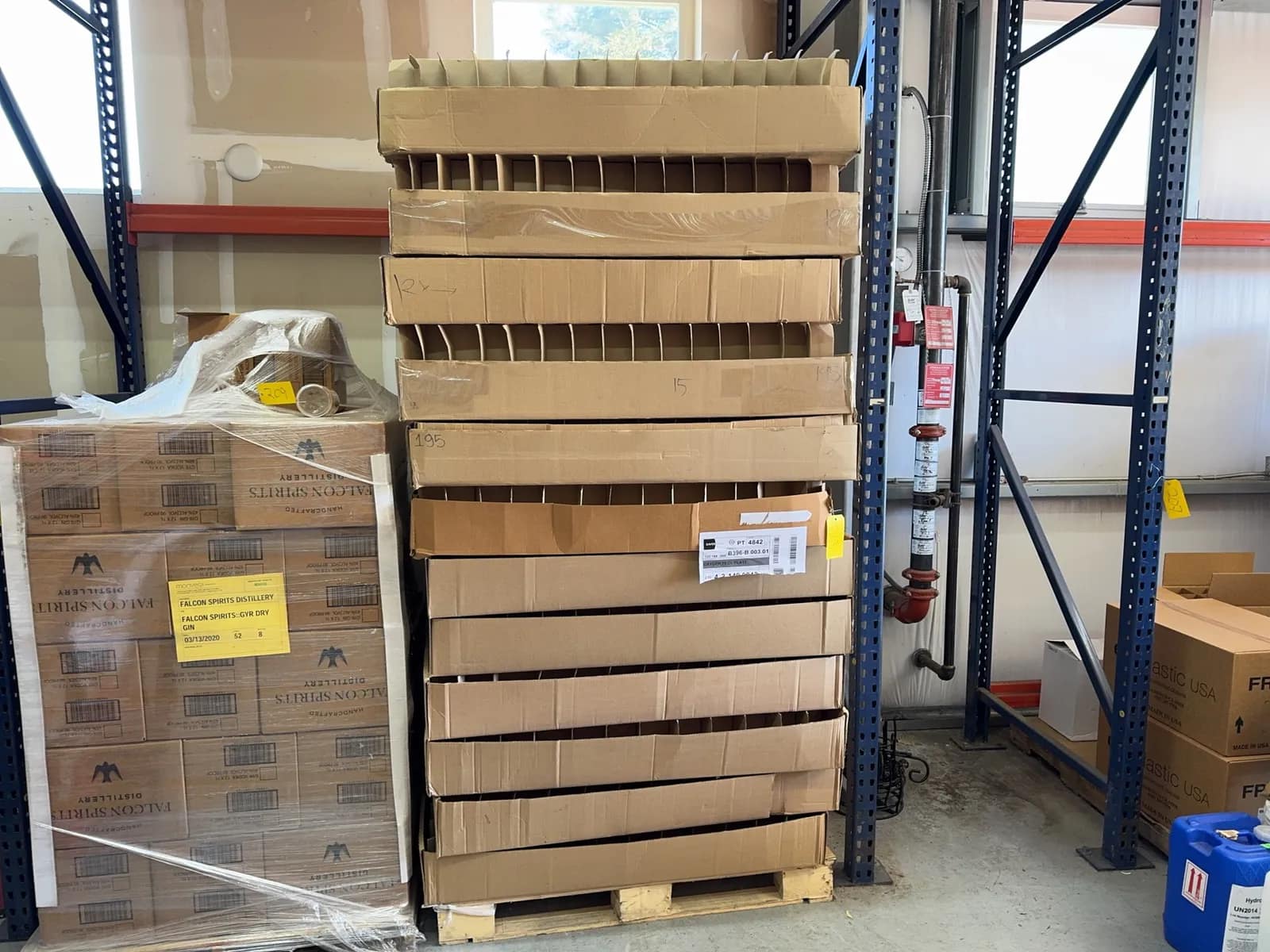 contents-of-pallet-cardboard-bottle-holders-5c8da8