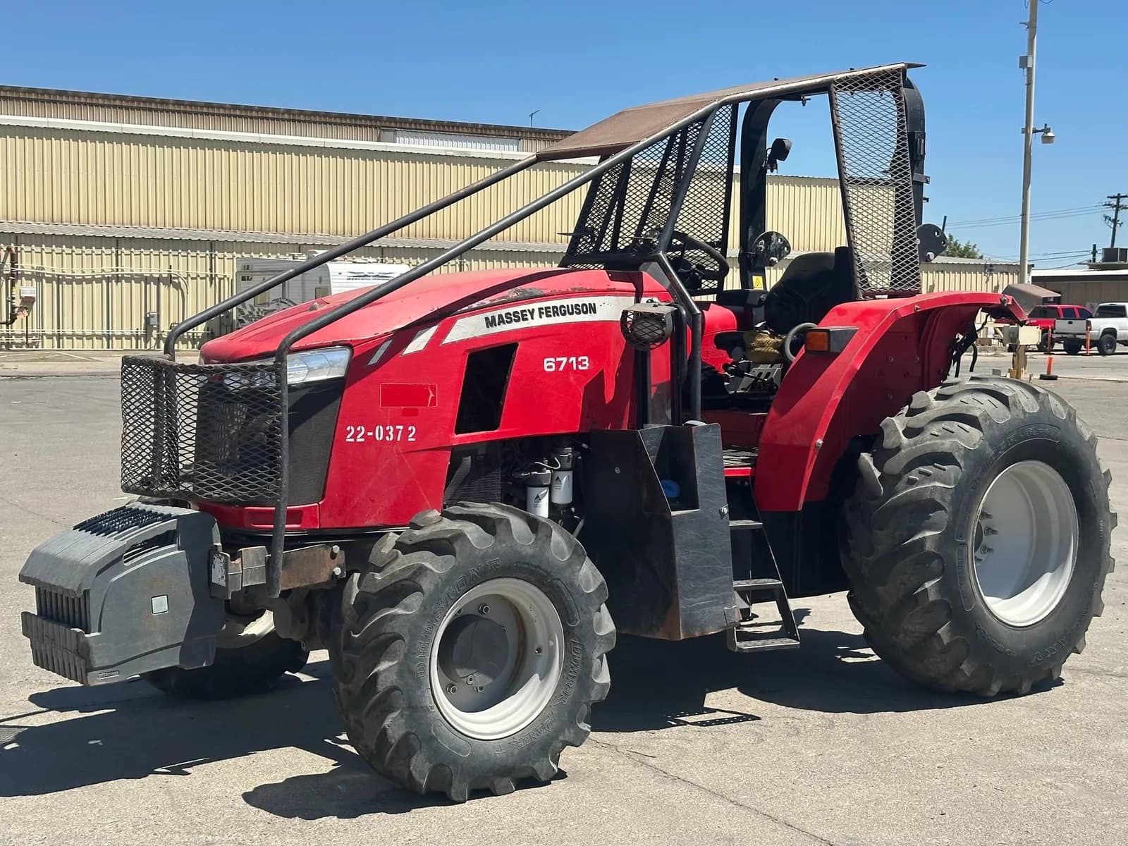 2021-massey-ferguson-6713-125hp-4wd-utility-tractor-msdzea3f