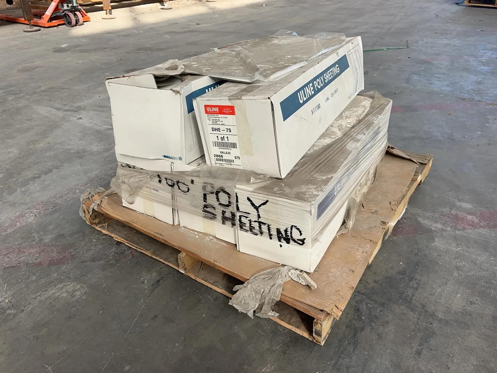 contents-of-pallet-5-boxes-of-uline-poly-sheeting-28f7de
