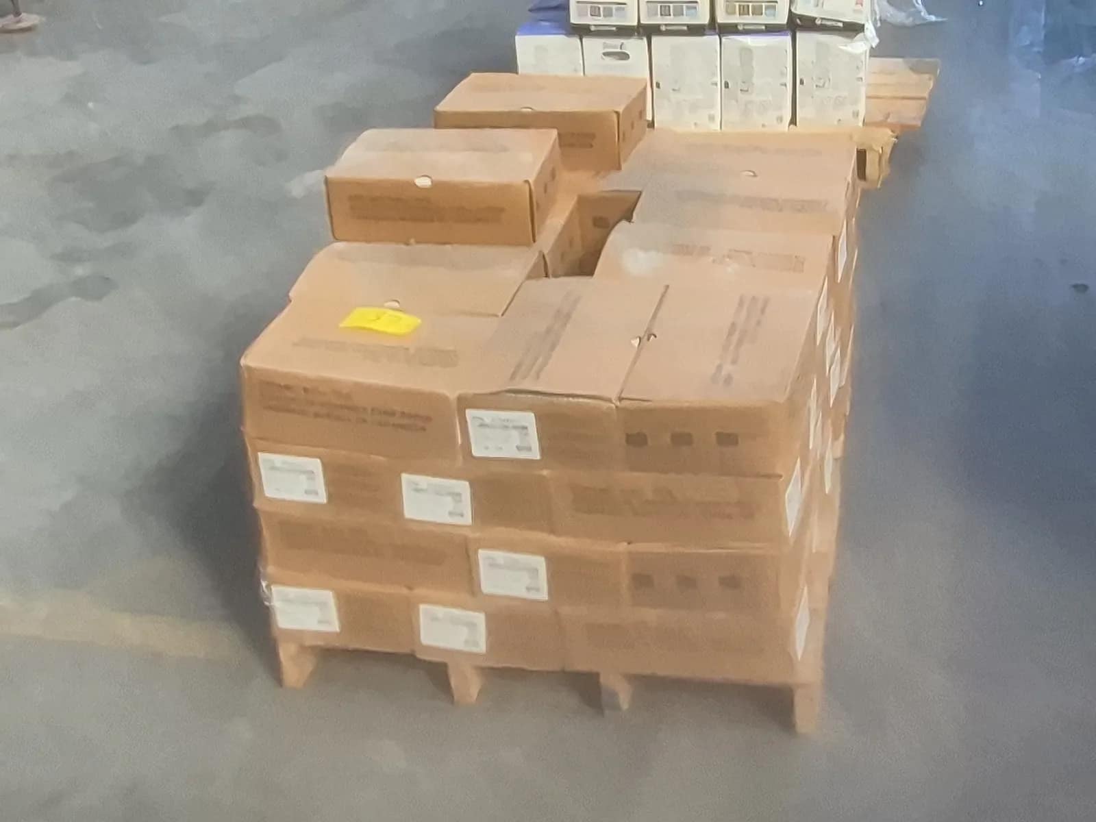approximately-35-boxes-of-ceramic-wall-tile-blanc-artic-white-8787a8