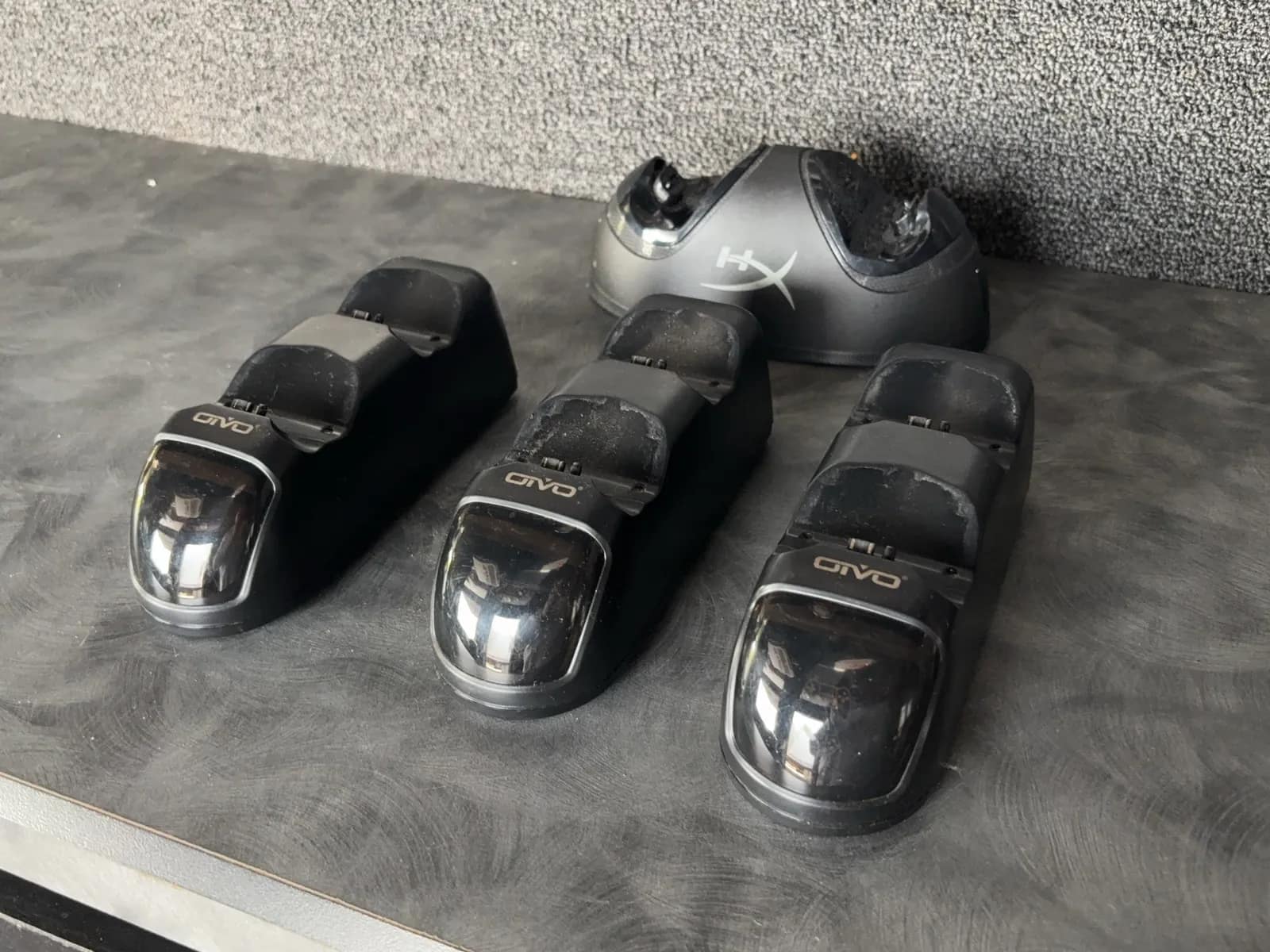 4-controller-chargers-db0044