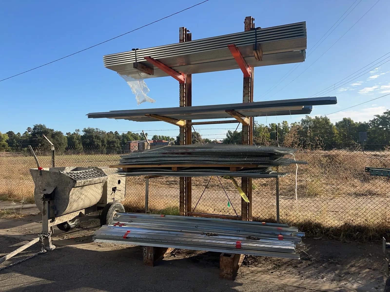 13-cantilever-rack-contents-not-included-mt3nr7c0