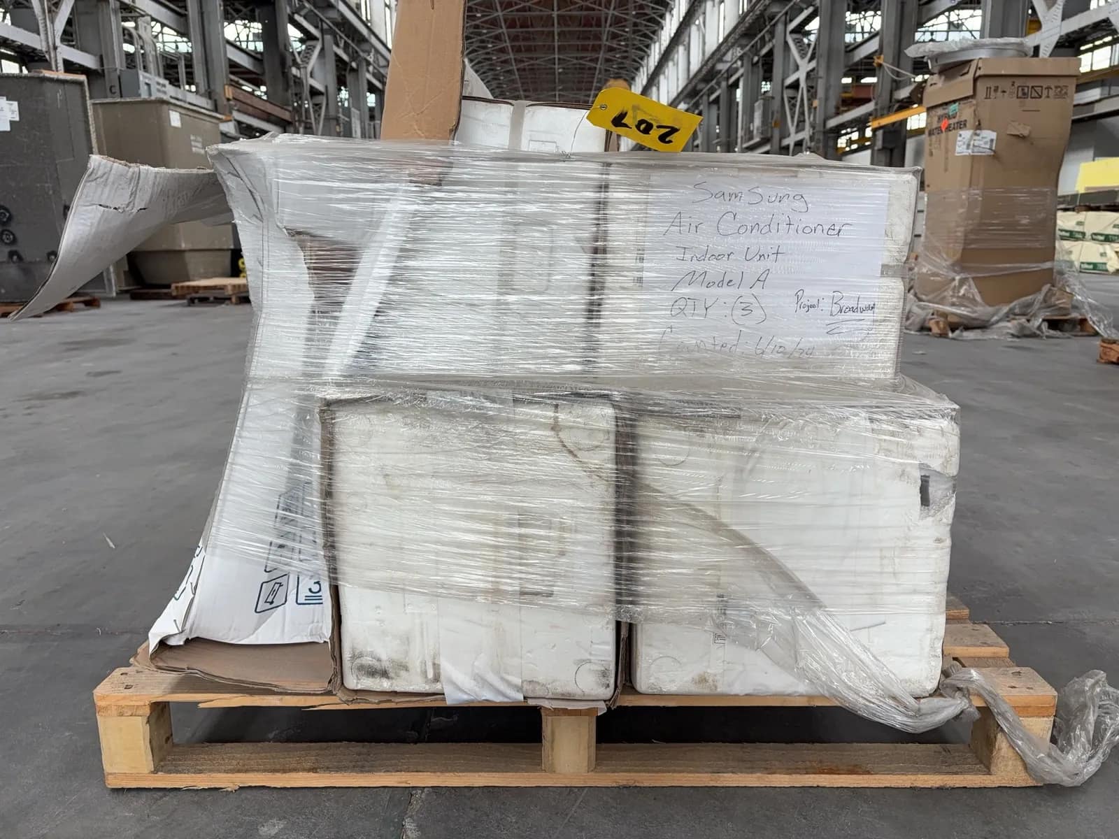 contents-of-pallet-air-conditioners-mss1aynu