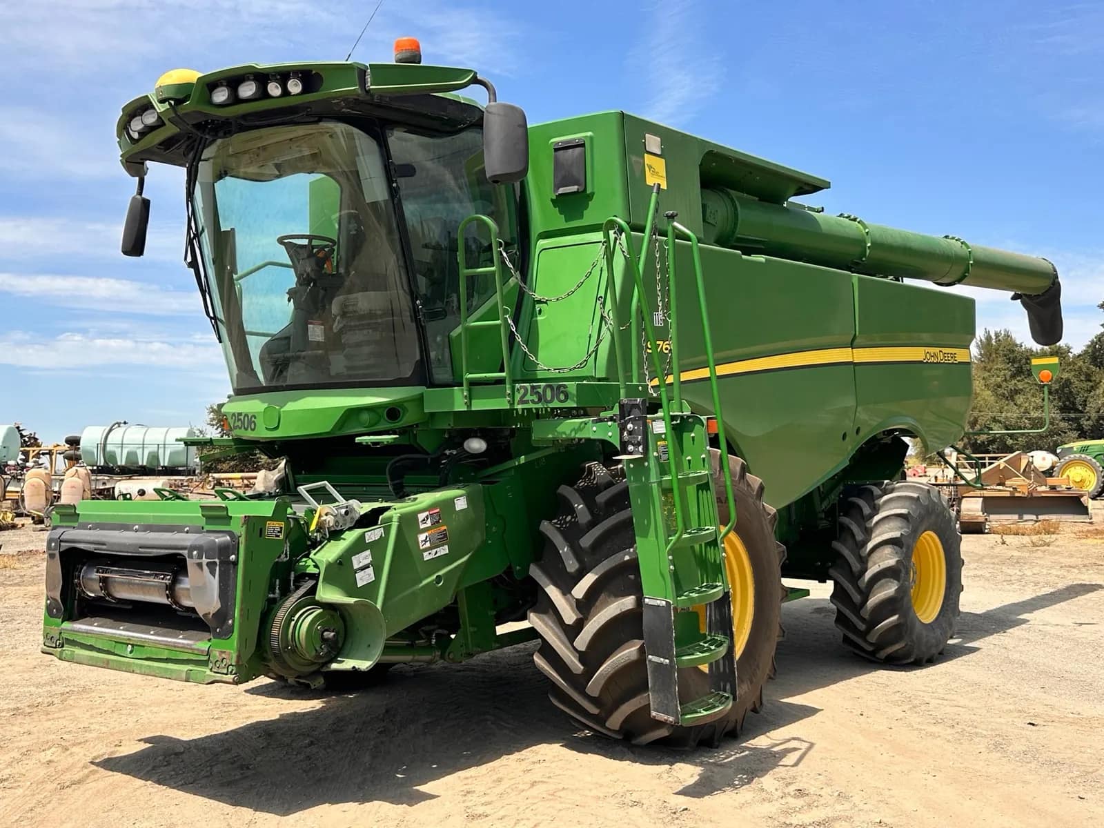 2018-john-deere-s760-combine-harvester-mst8rx24