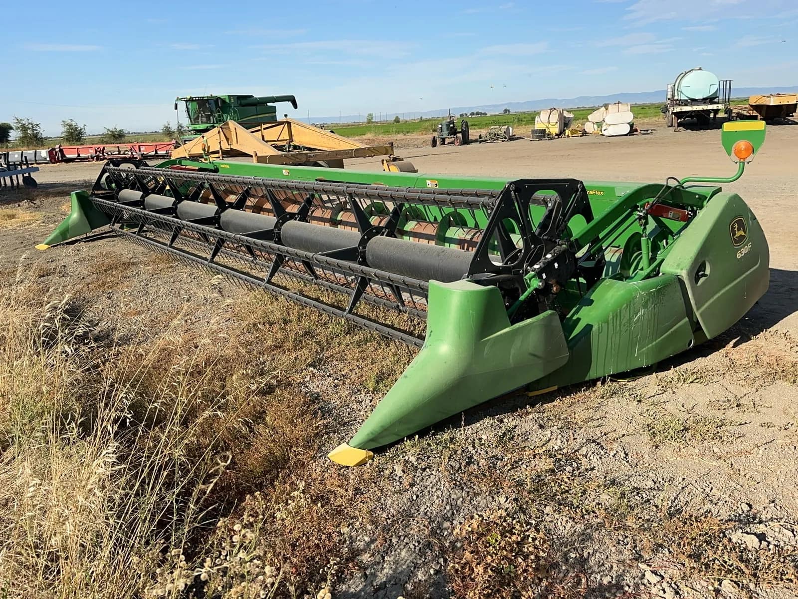 john-deere-630f-platform-header-mt1tdz3r