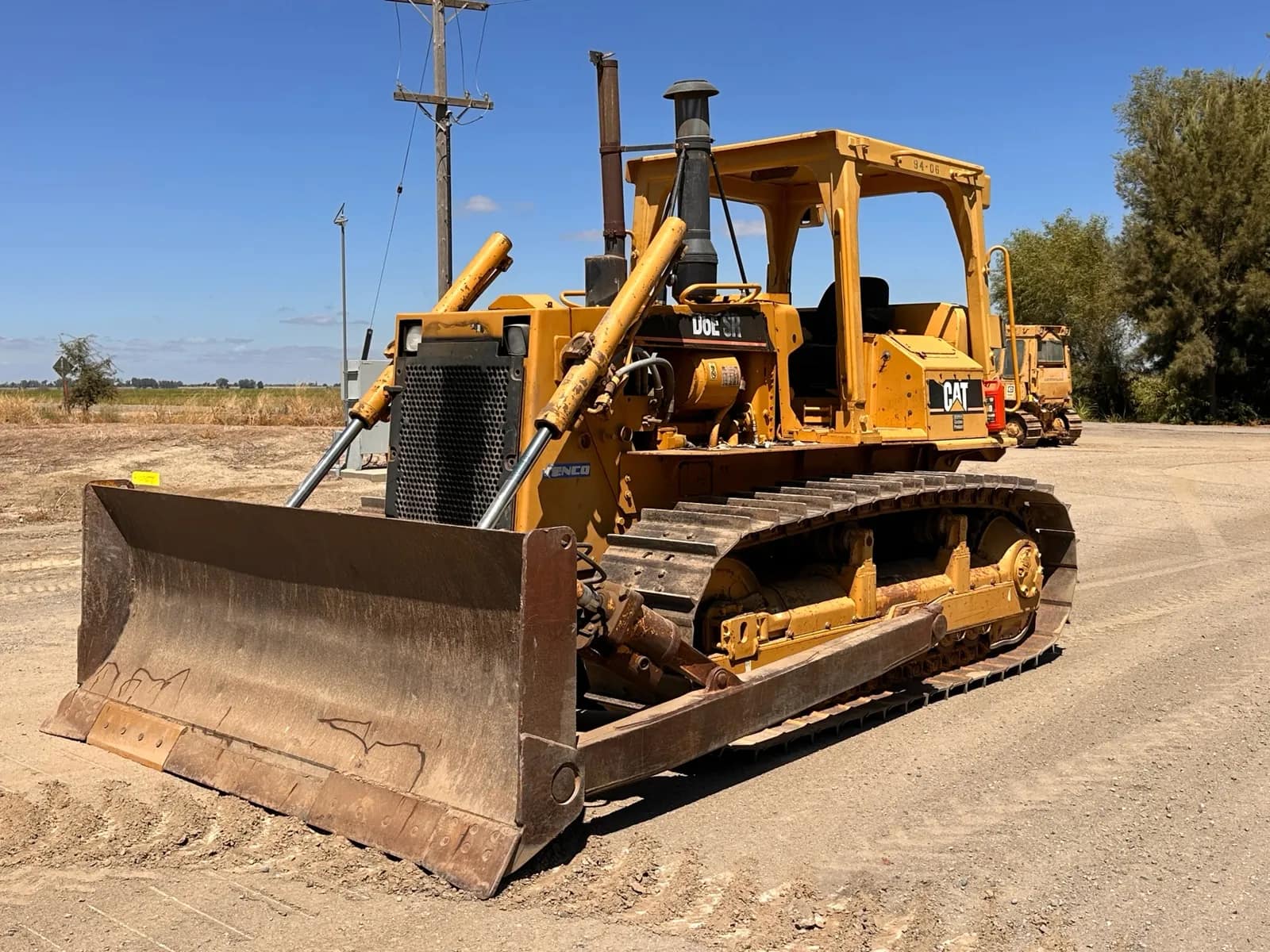 1994-caterpillar-d6e-sr-crawler-dozer-mstingy6