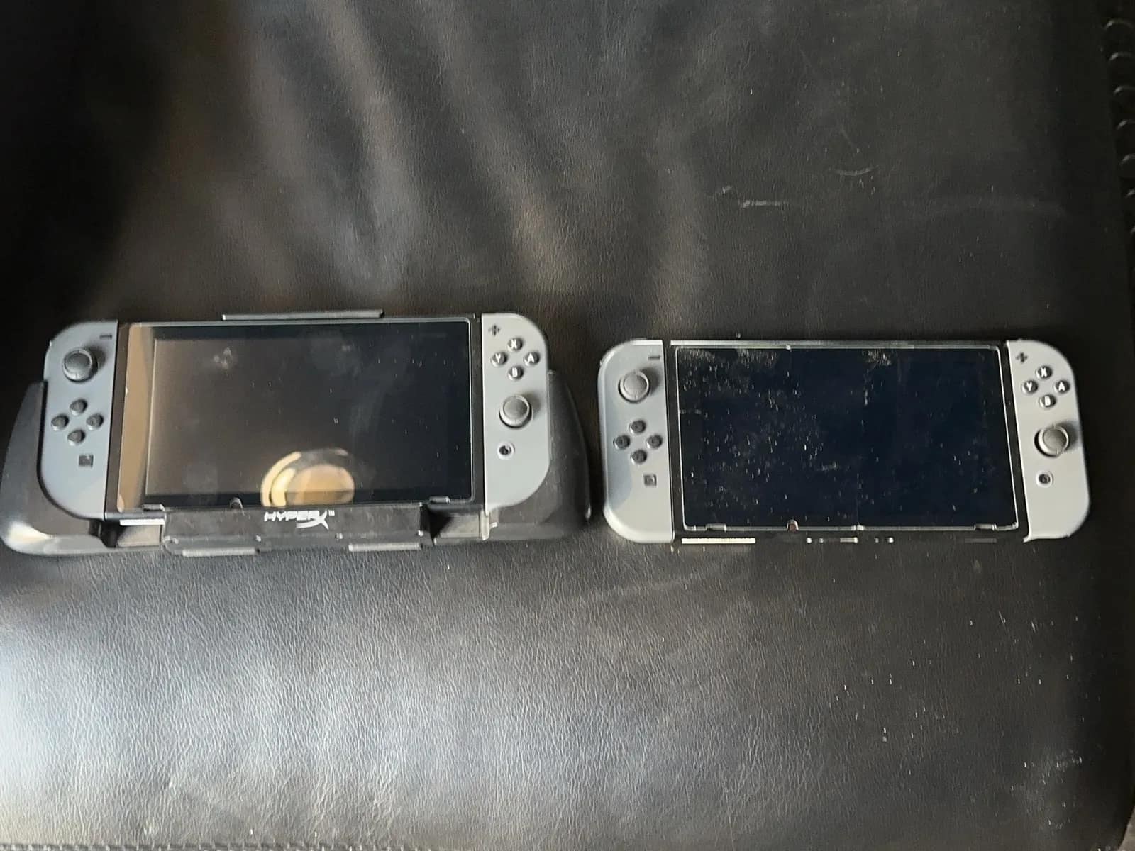 2-nintendo-switch-game-consoles-8cc9a9