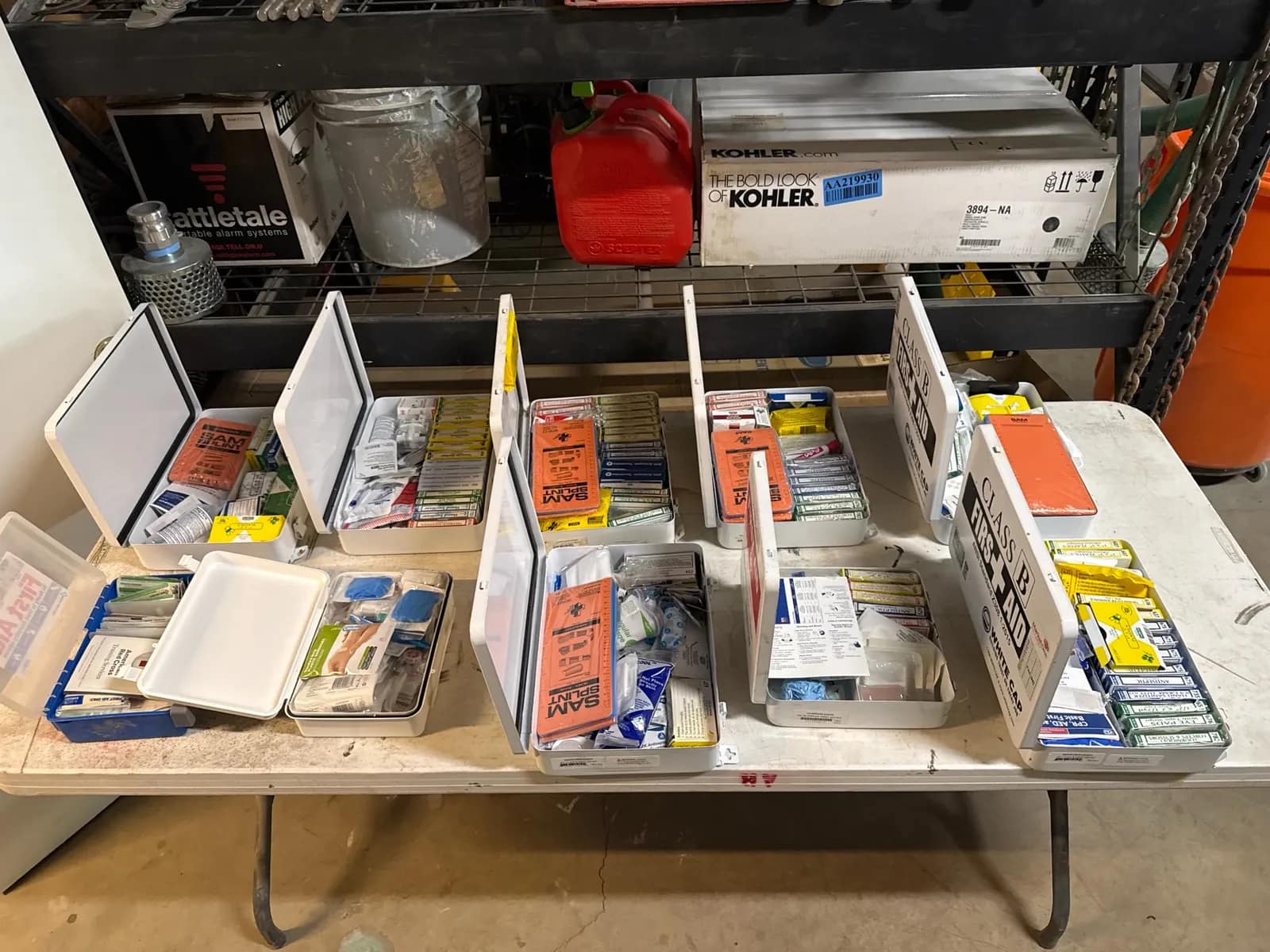 10-first-aid-kits-msz0ln3w