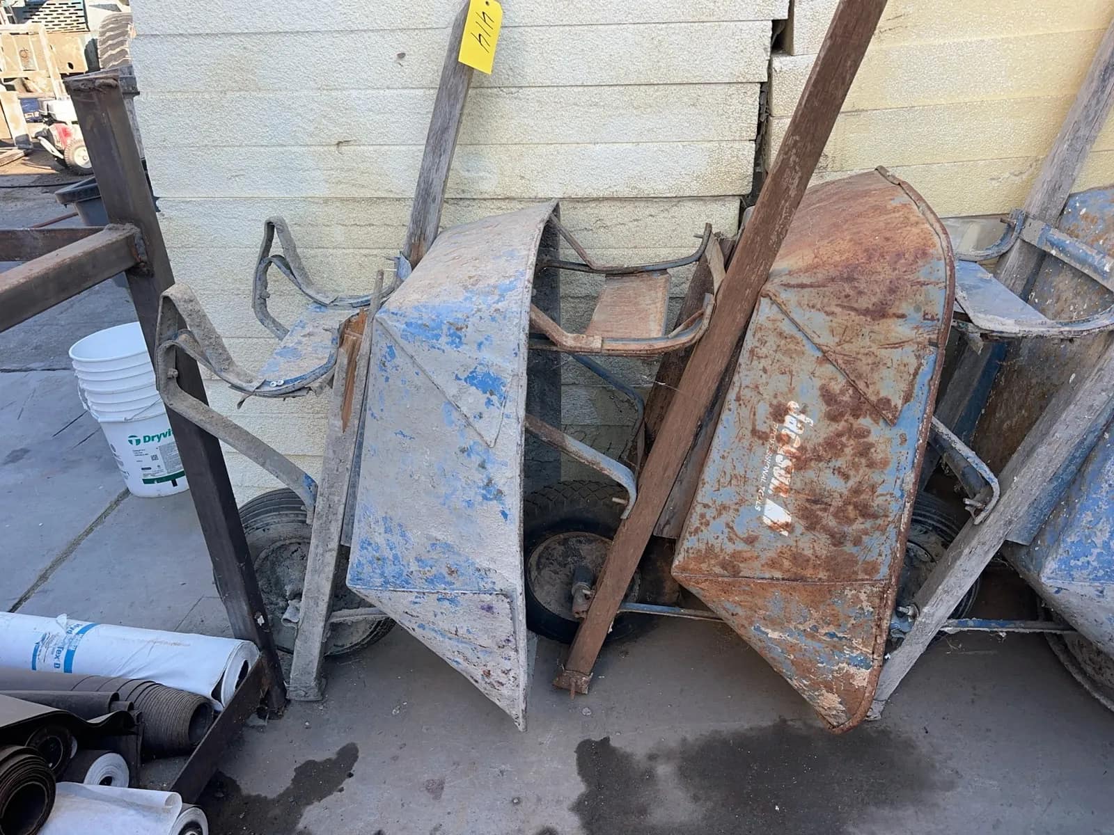 2-wheelbarrows-fa11dd