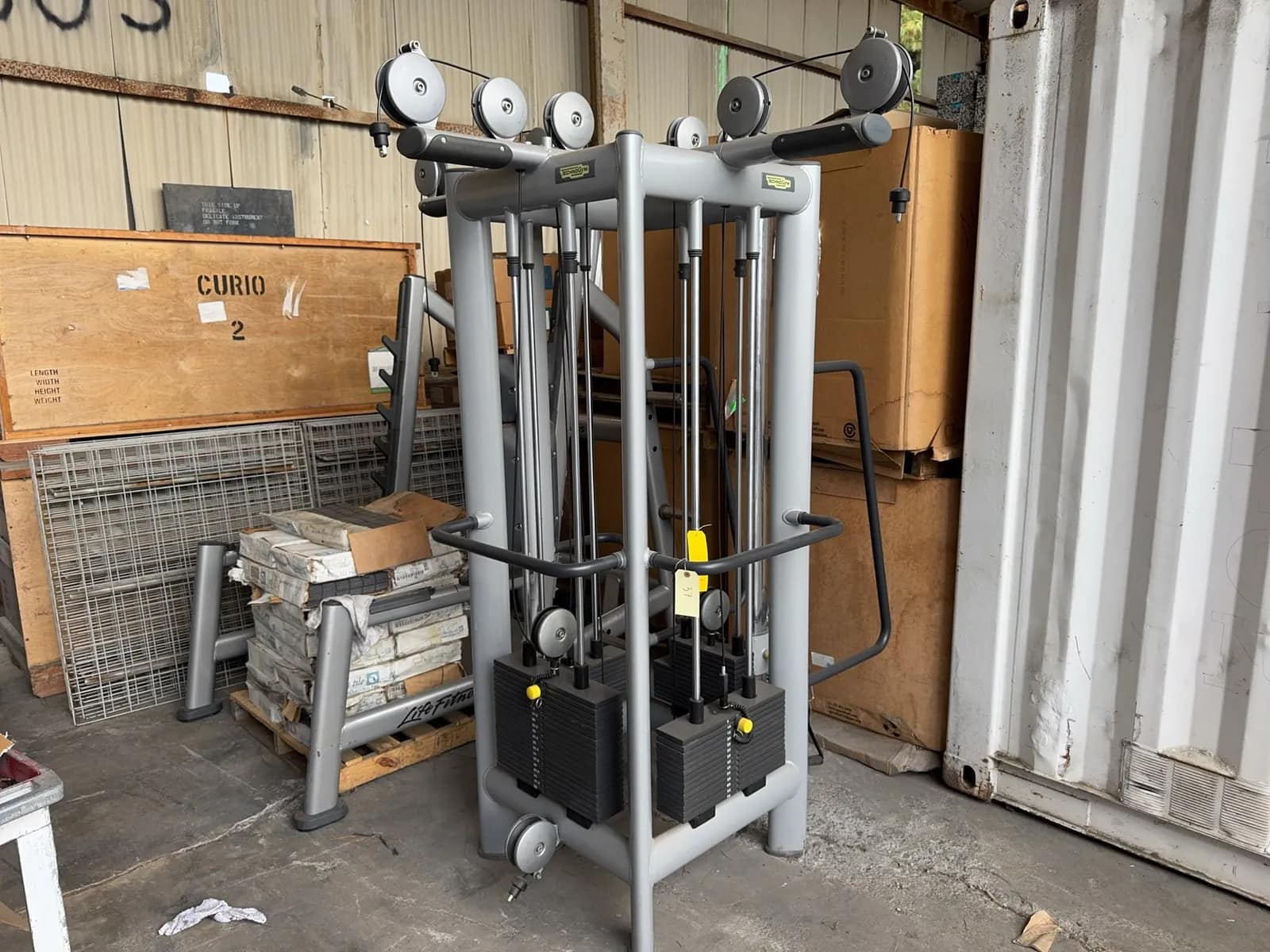 technogym-4-station-workout-system-5545a6