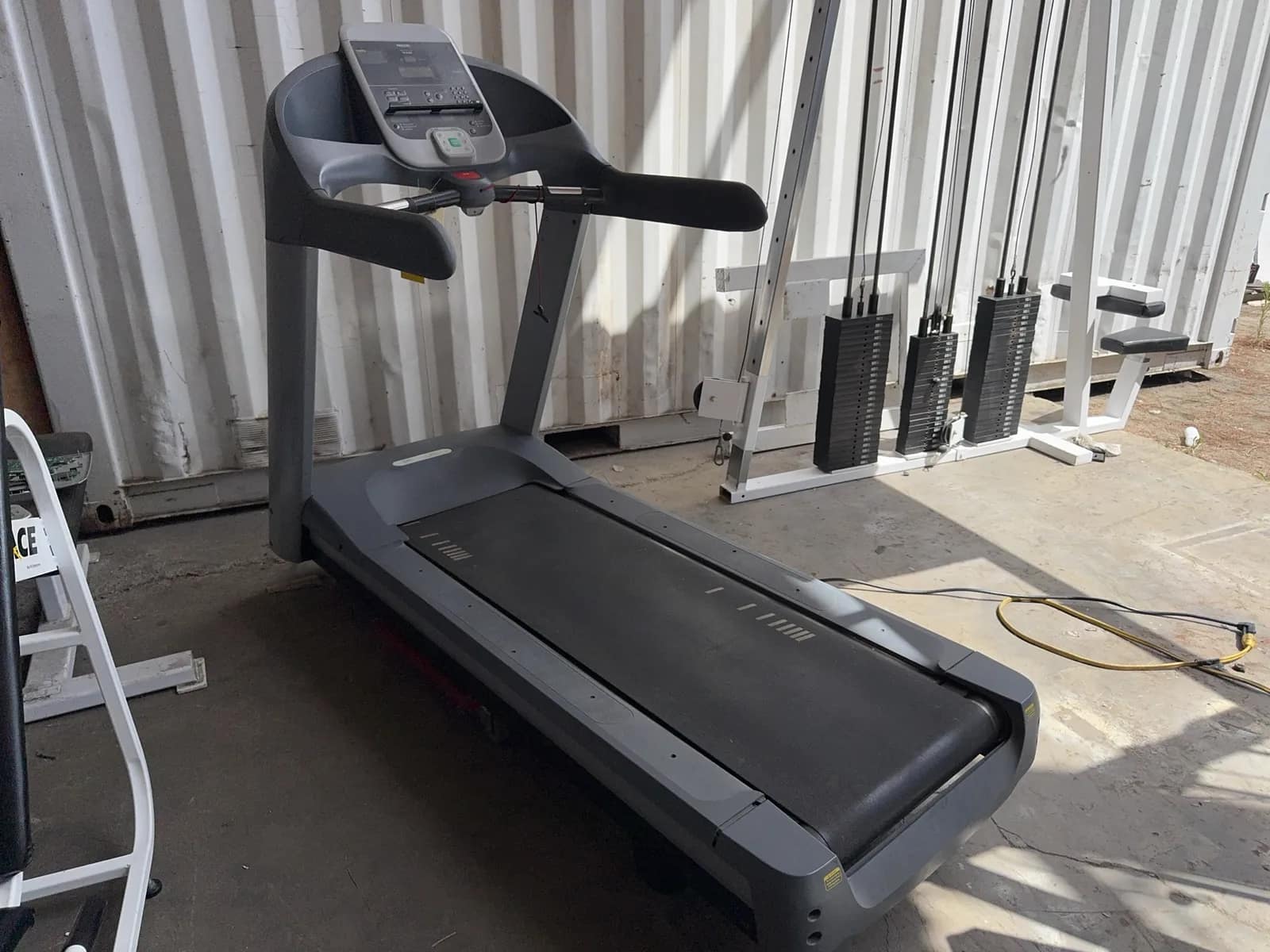 precor-treadmill-d4c73d