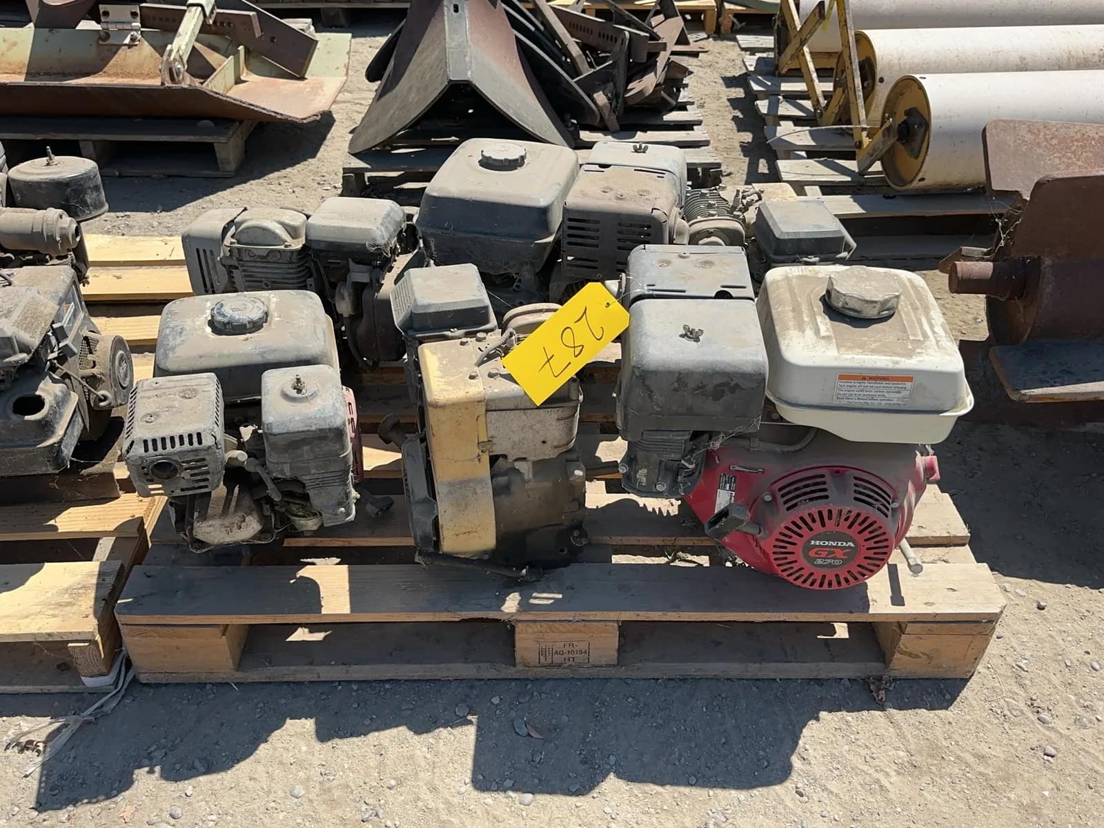 contents-of-pallet-assorted-gas-engines-mt2mjzic