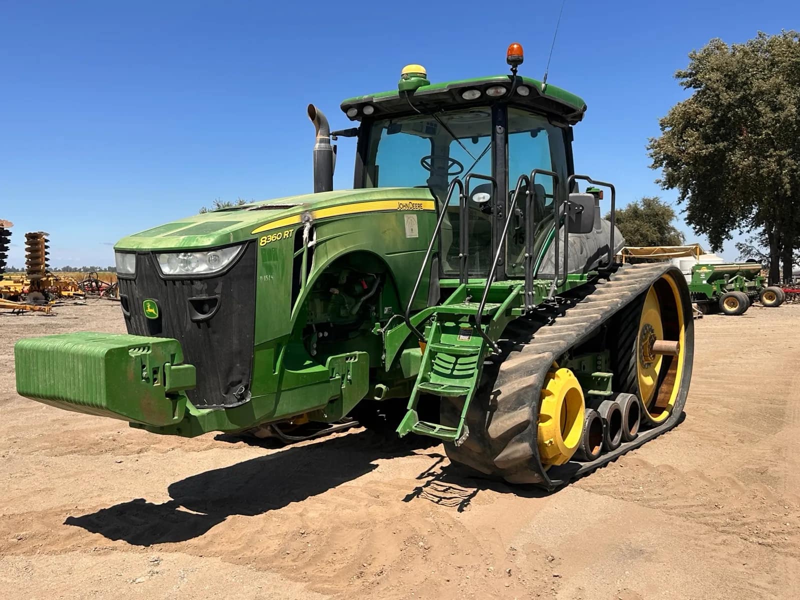 2013-john-deere-8360rt-agricultural-crawler-tractor-mt3l9hoq
