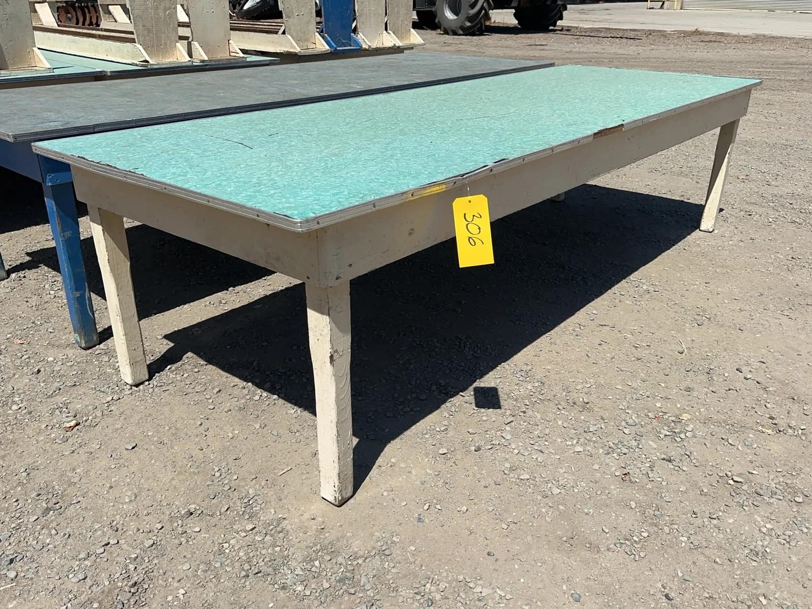 10-work-table-mt2mysnz