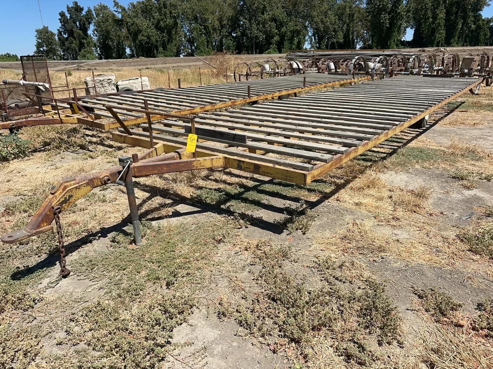 flatbed-farm-trailer-mt2n3uh4