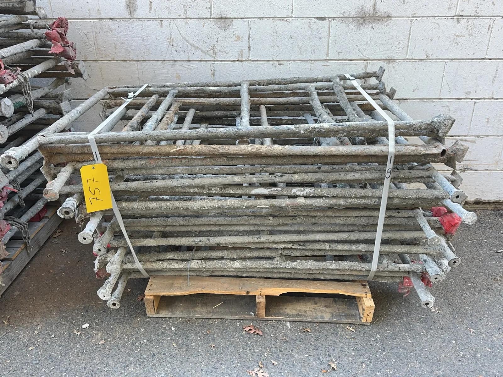 18-4x18-a-frame-scaffolding-0d2c8e