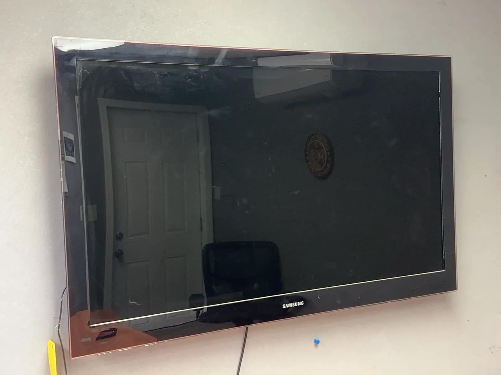 samsung-50-flatscreen-tv-ef6d73