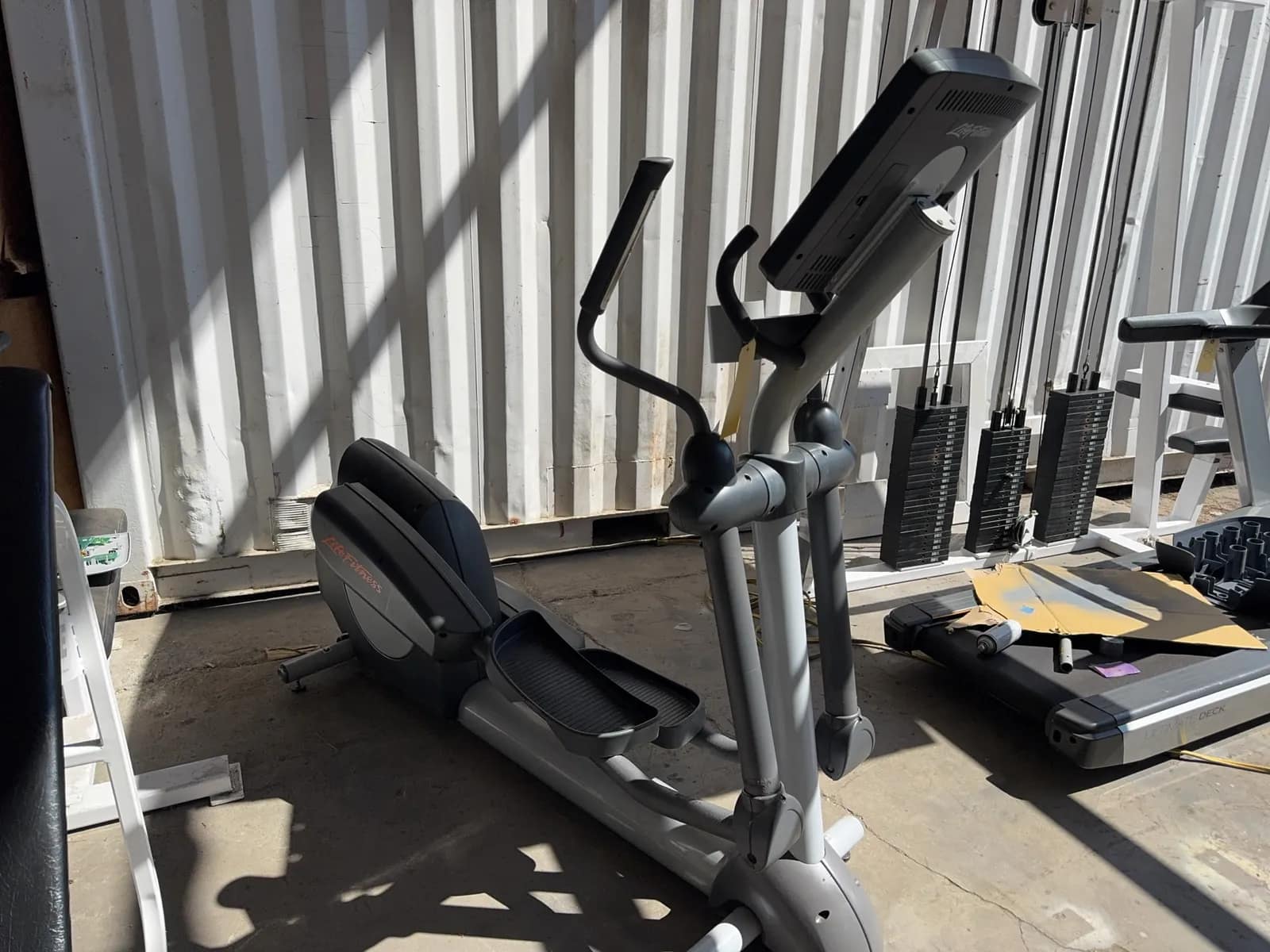 life-fitness-elliptical-4fb5e2