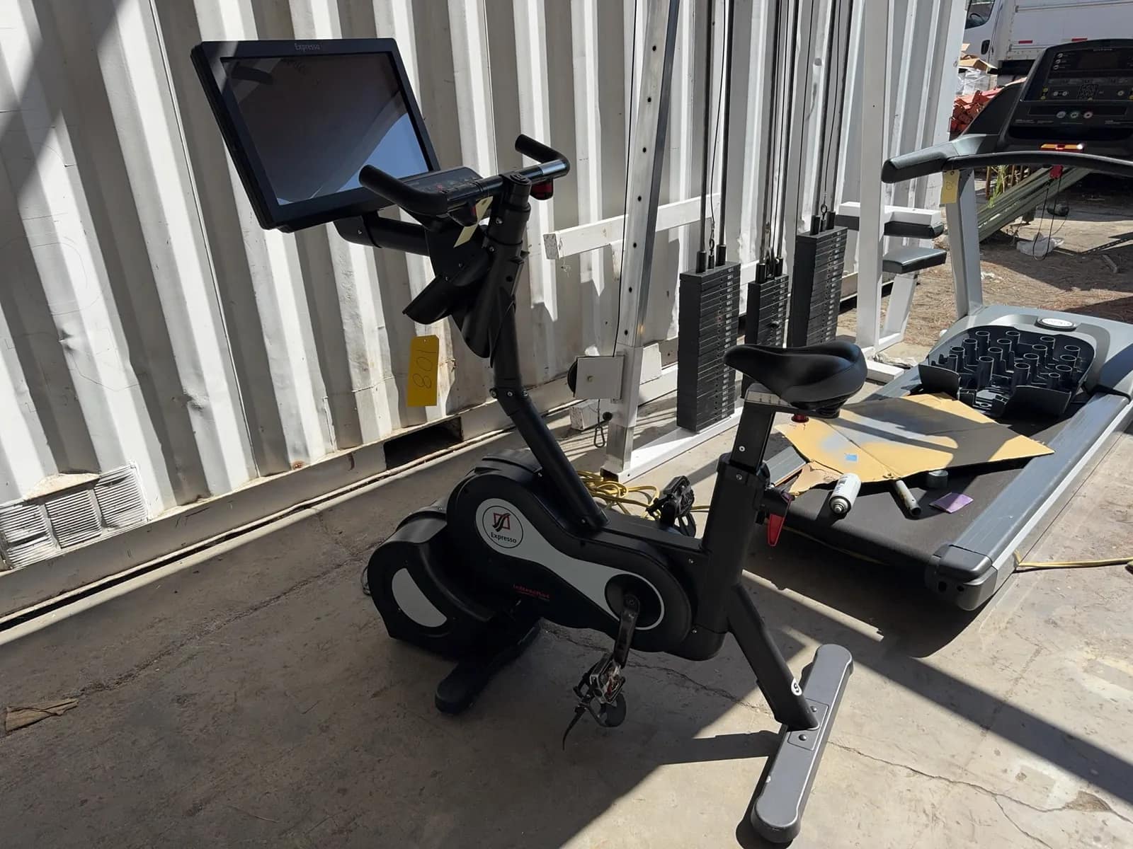 expresso-interactive-fitness-bike-d76a8c