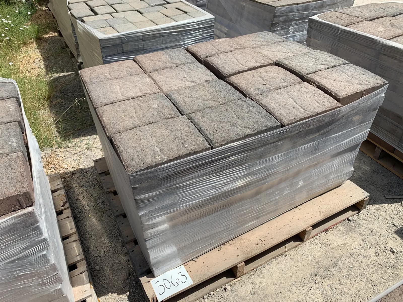 1-pallet-carriage-stone-sonoma-blend-giant-pavers-22f20e
