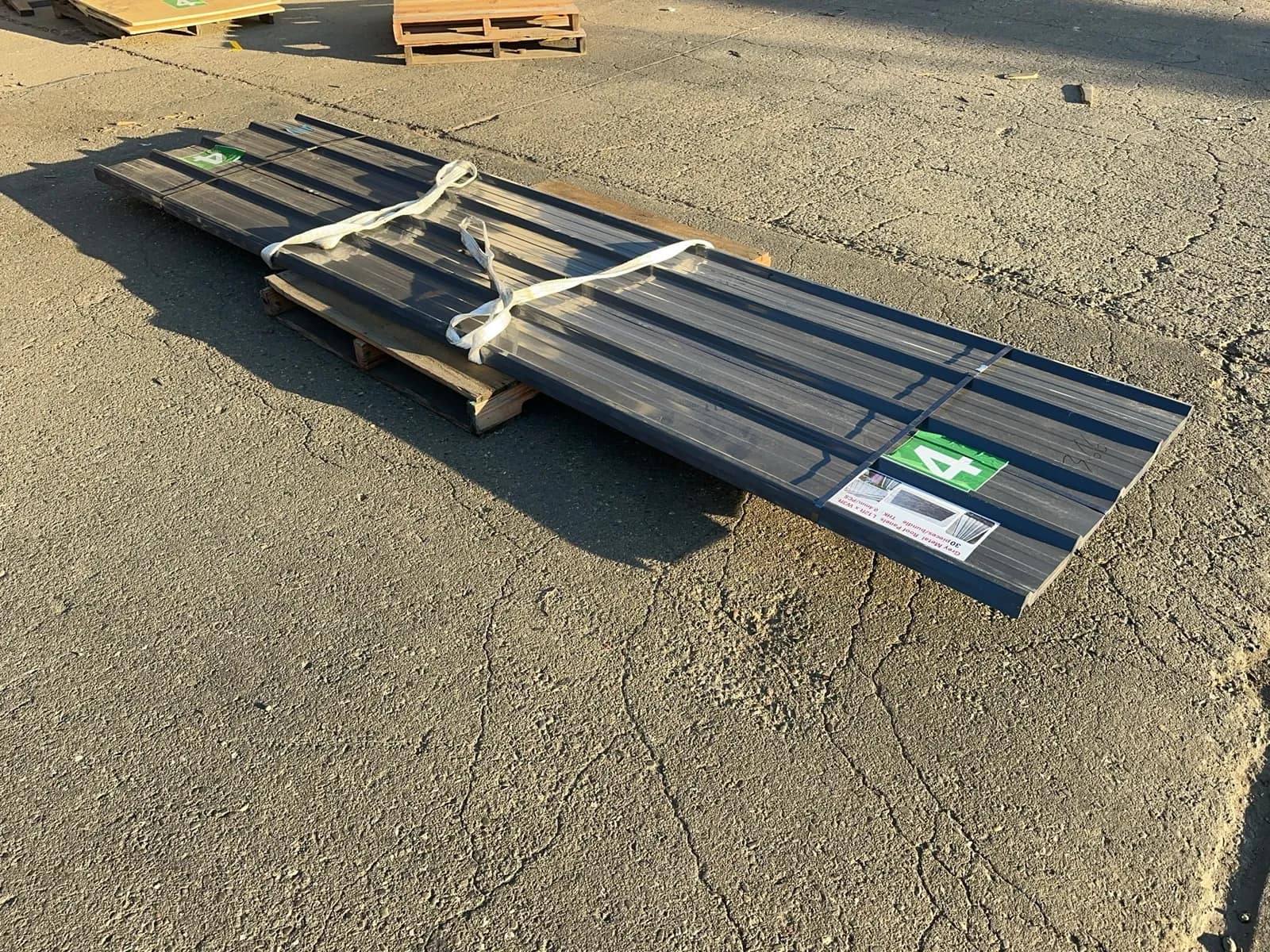 30-grey-metal-roof-panelsl12ftxw3ft-unused-mt3pokir
