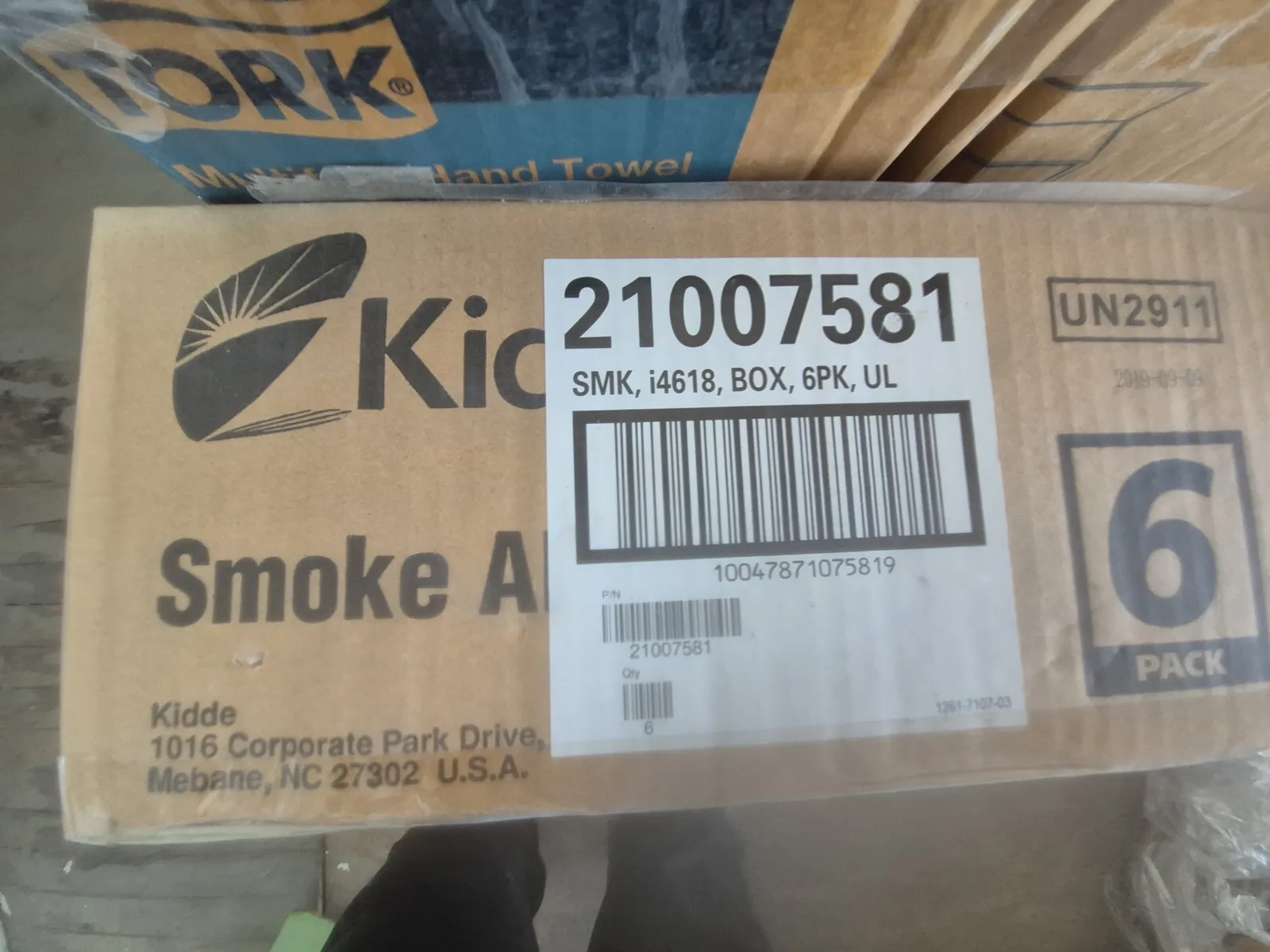 Contents Of Pallet: Assortment Of Smoke And CO Alarm - (5) Exit Signs, photo 4 of 7