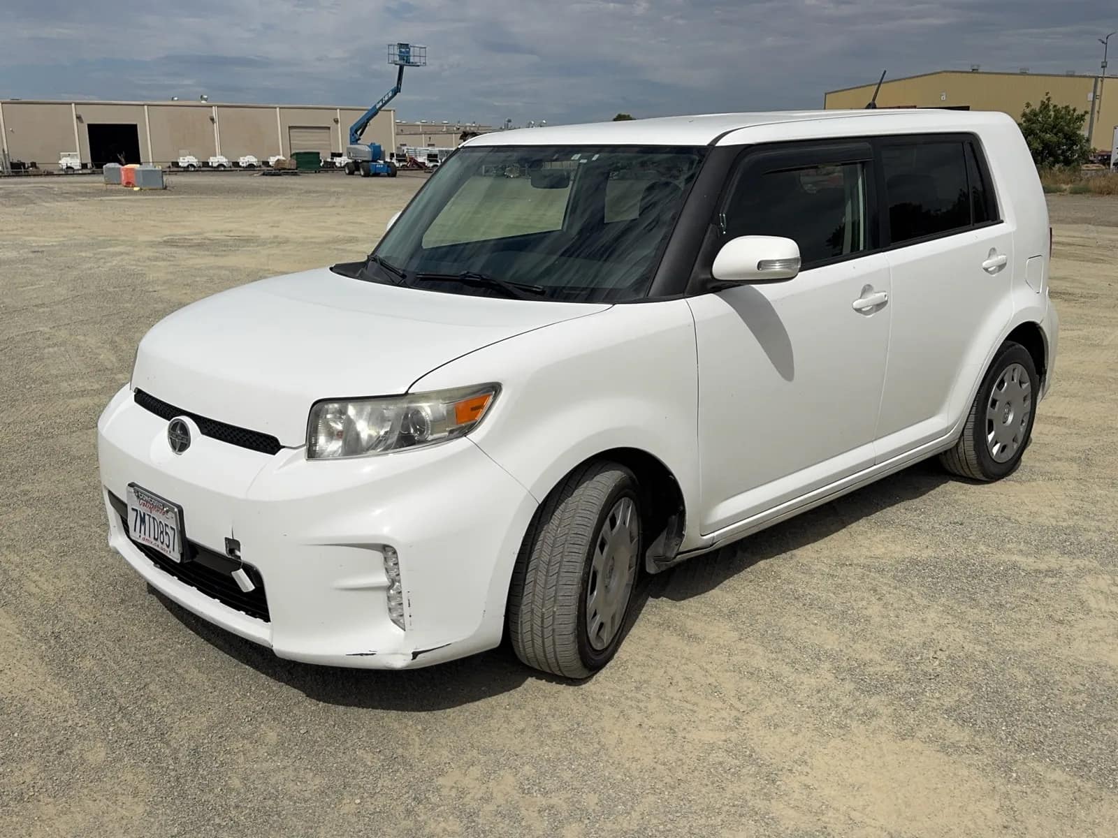 2015-toyota-scion-xb-mtls0dd4