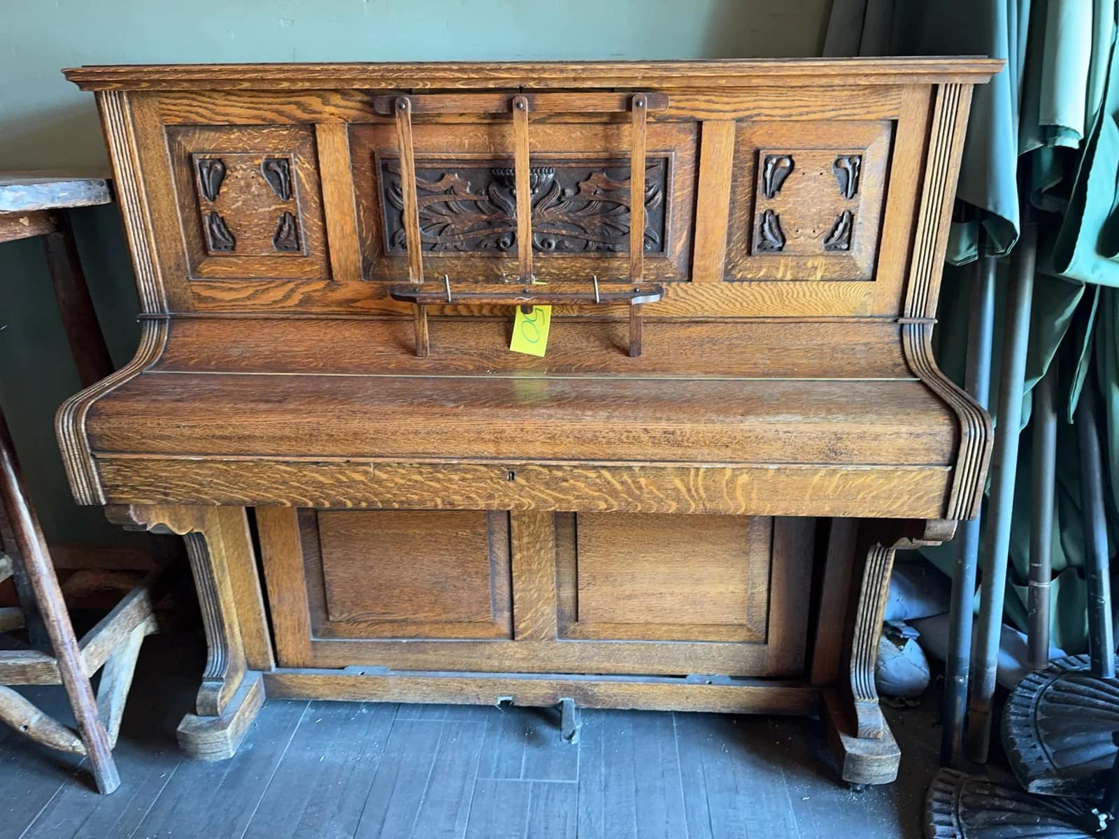 dale-forty-co-upright-piano-a20b0f