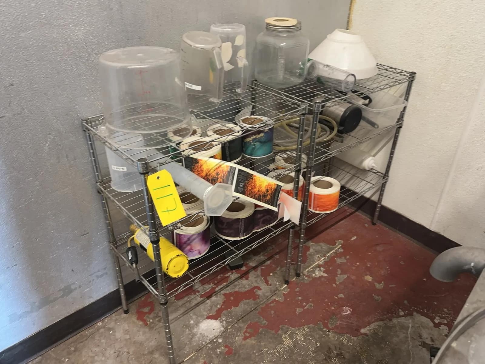(2) Wire Racks With Contents, photo 1 of 7