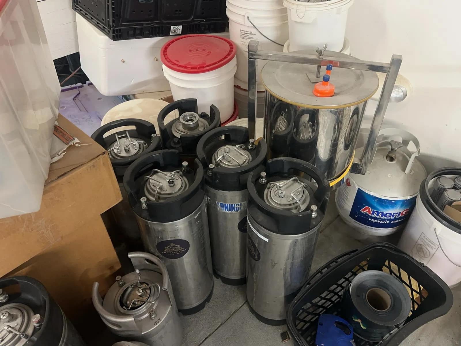 Bulk Lot: Kegs, Bottles, Clamps, Valves, Caps, Storage Racking, And More, photo 8 of 14