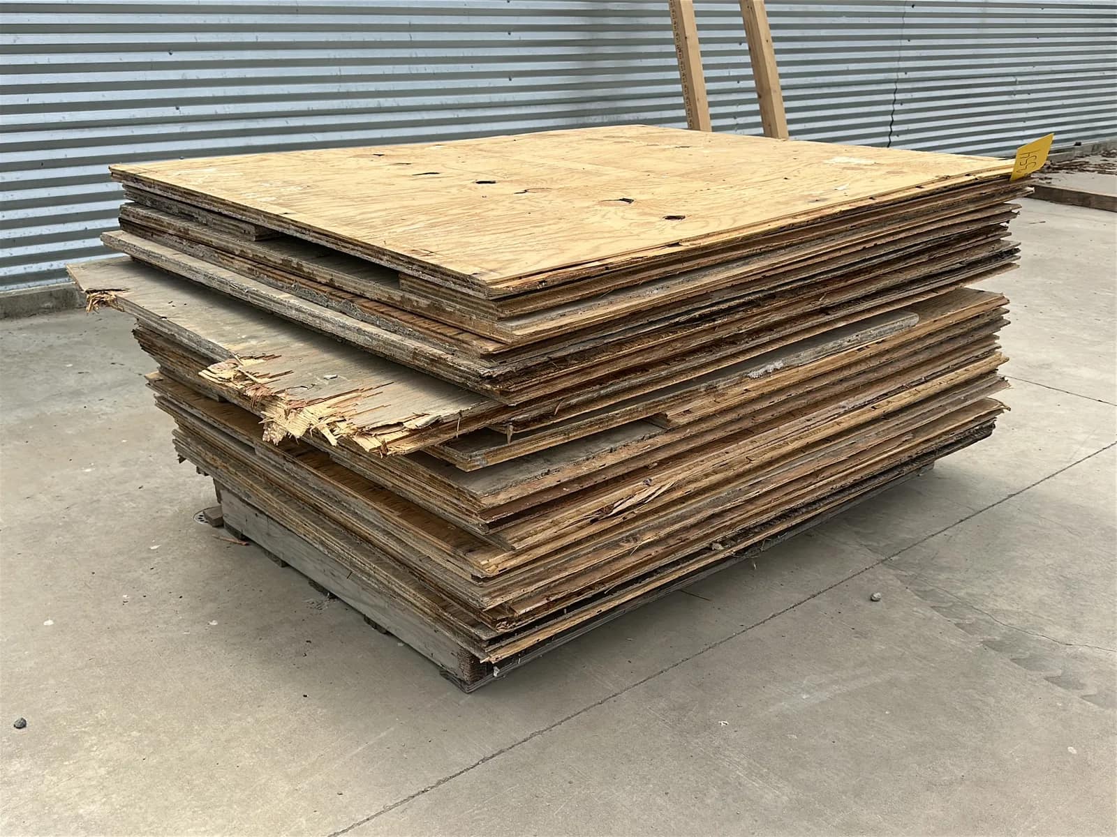 20-48x64-plywood-sheets-mtkgucej