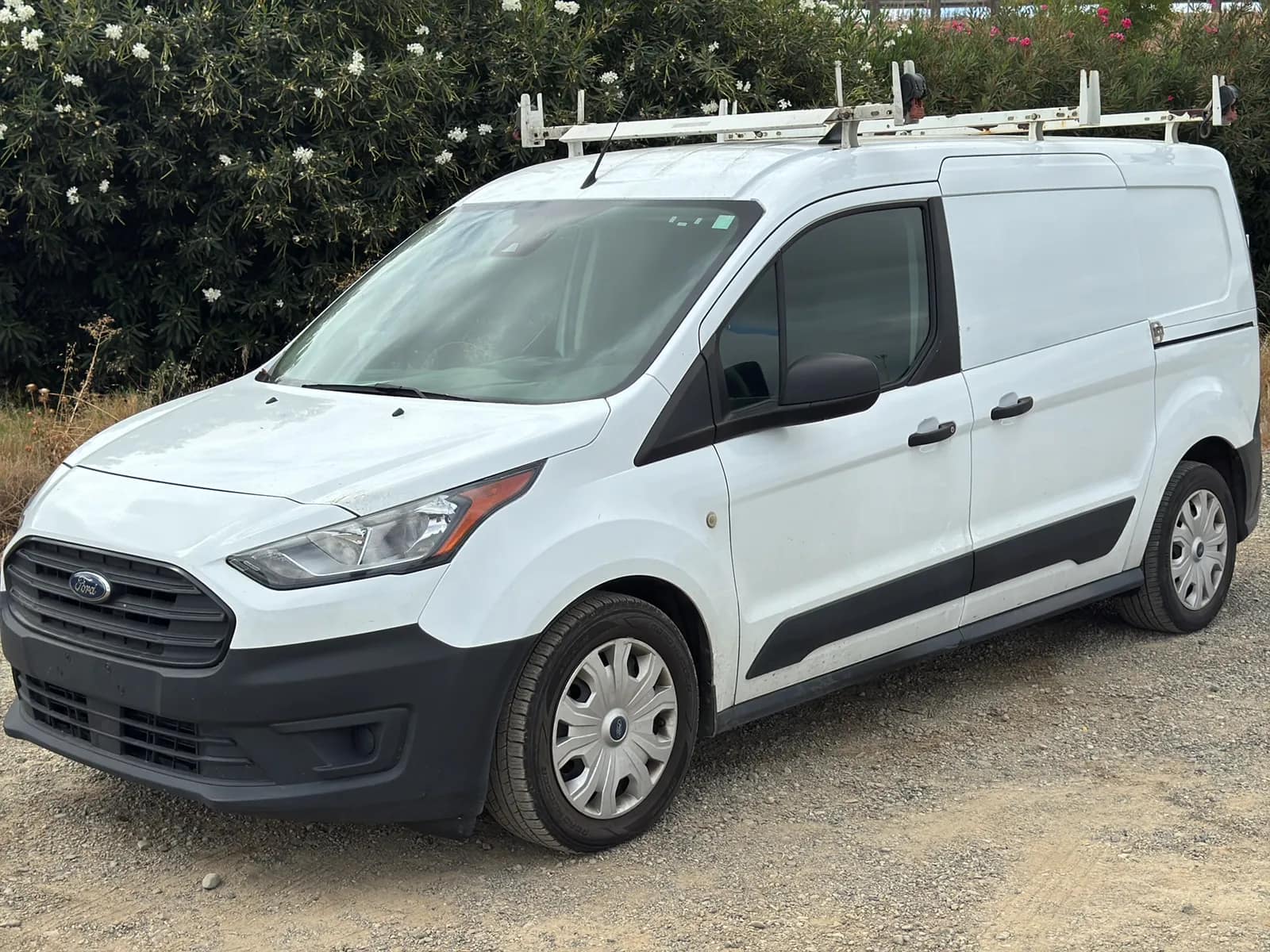 2020-ford-transit-connect-cargo-van-mtltaa1t