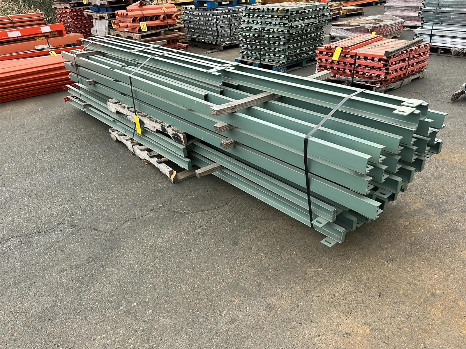 32-piece-pallet-racking-railing-system-4dc4ab