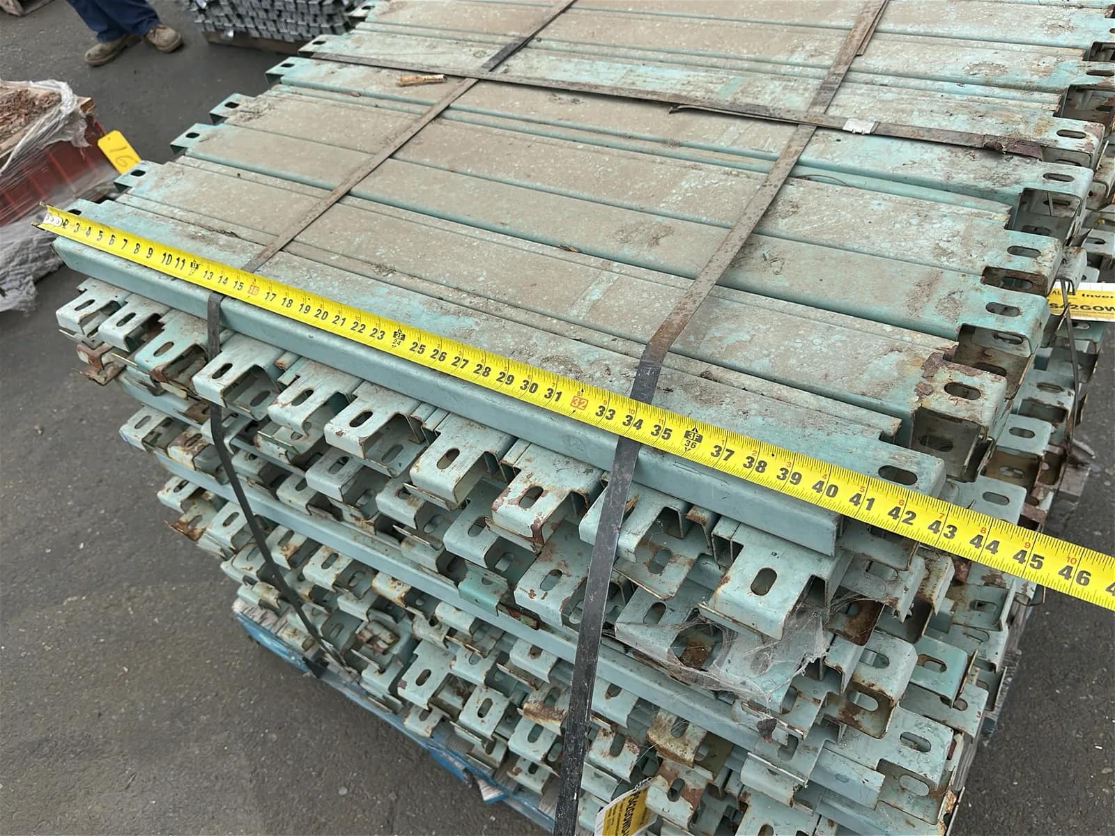 Pallet Of 42” Pallet Supports, photo 4 of 5