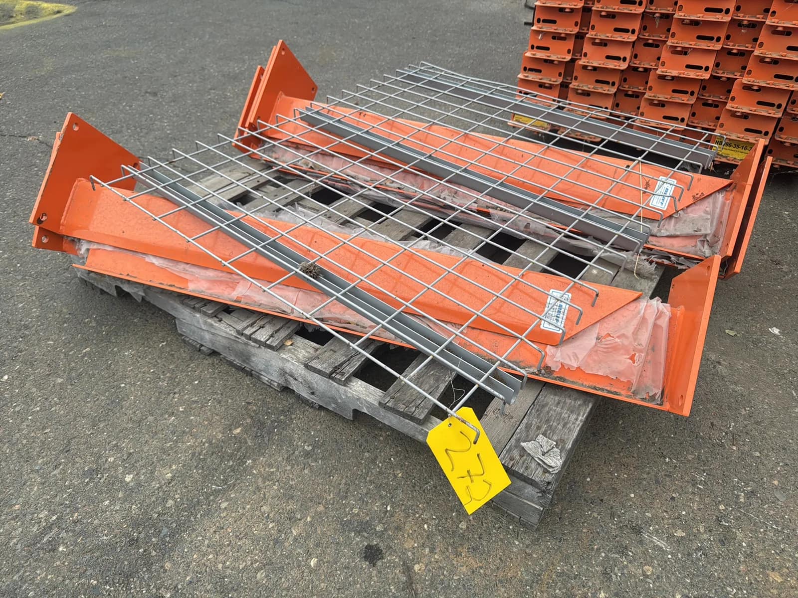 contents-of-pallet-9-48-upright-guards-f27686