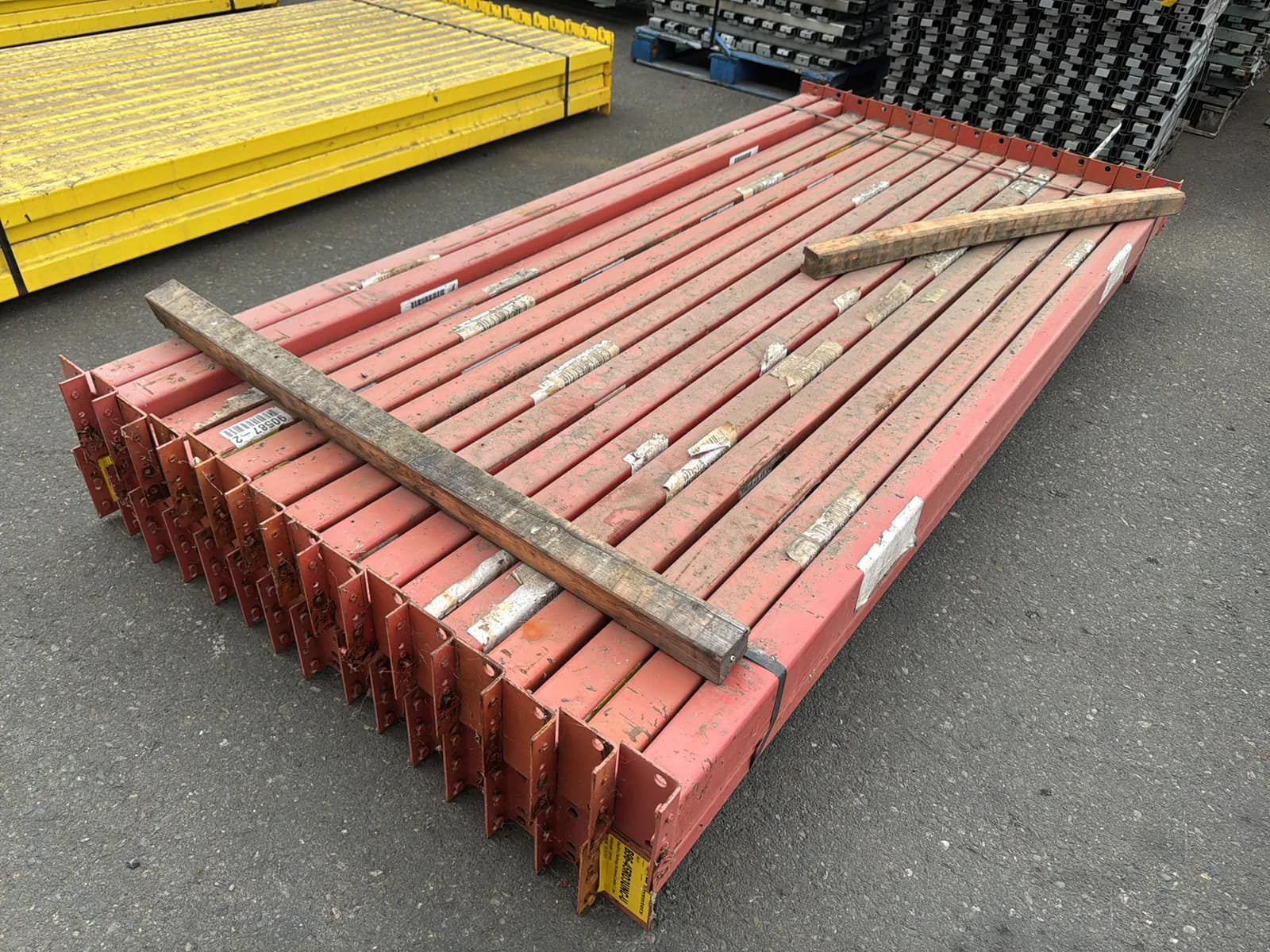 (30) 96” Pallet Racking Crossmembers, photo 1 of 5