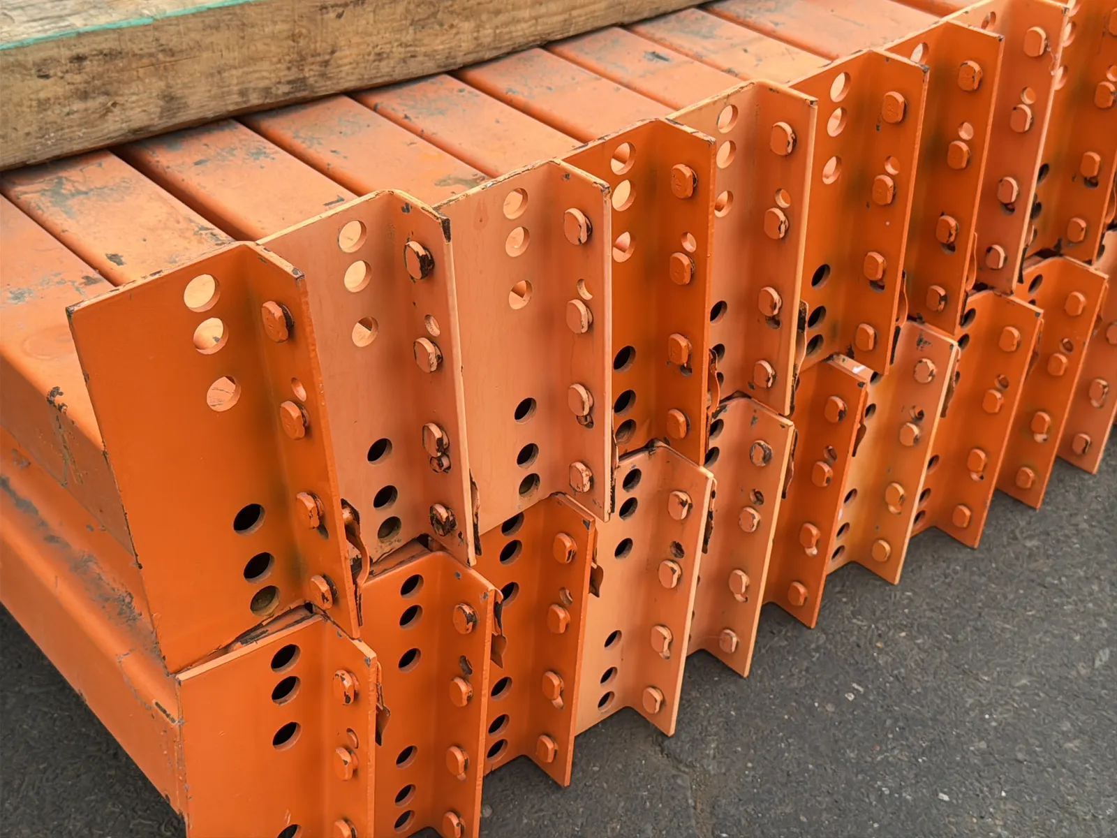 (28) 96” Pallet Racking Crossmembers, photo 4 of 5