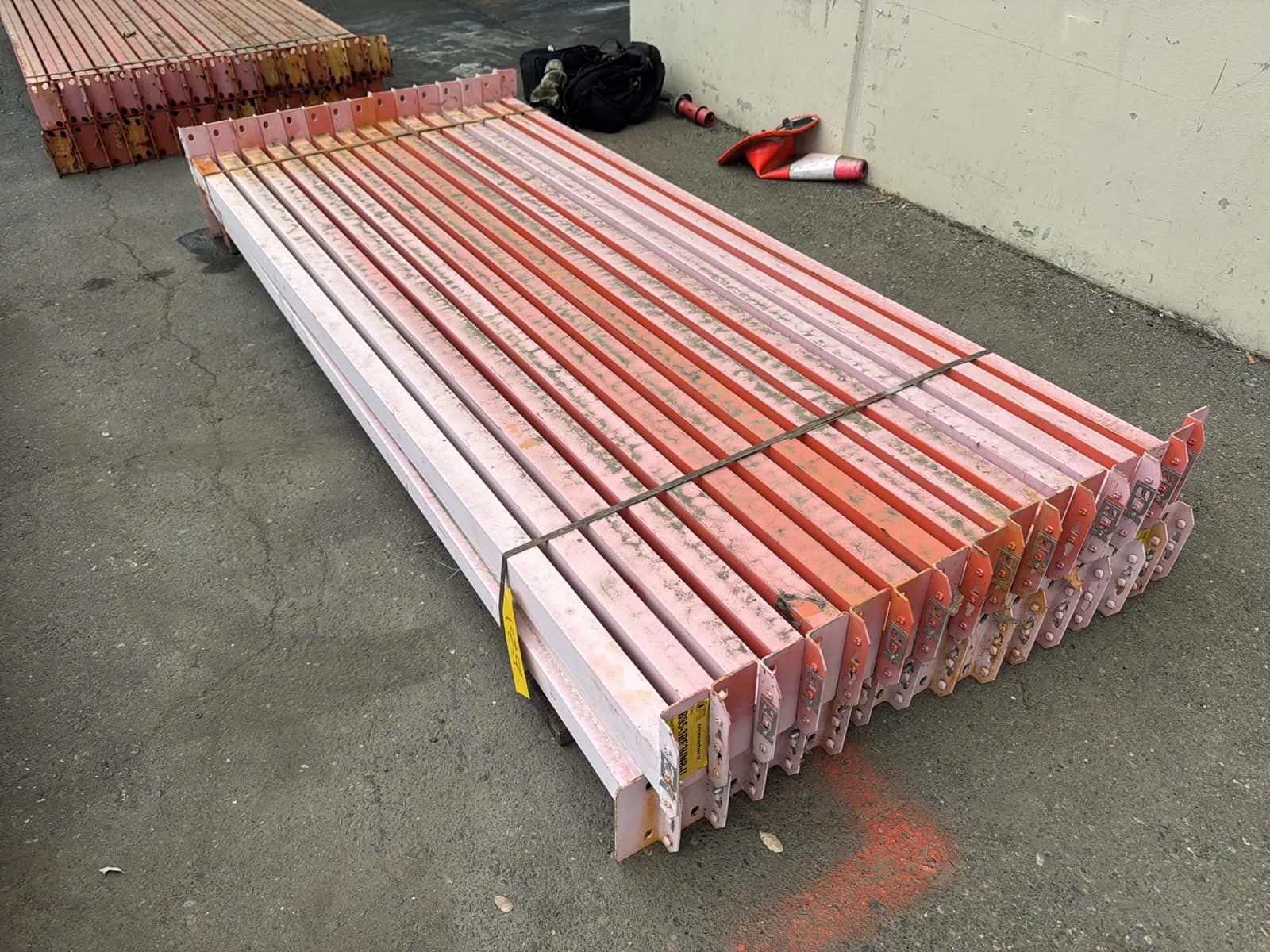 (30) 95” Pallet Racking Crossmembers, photo 1 of 5