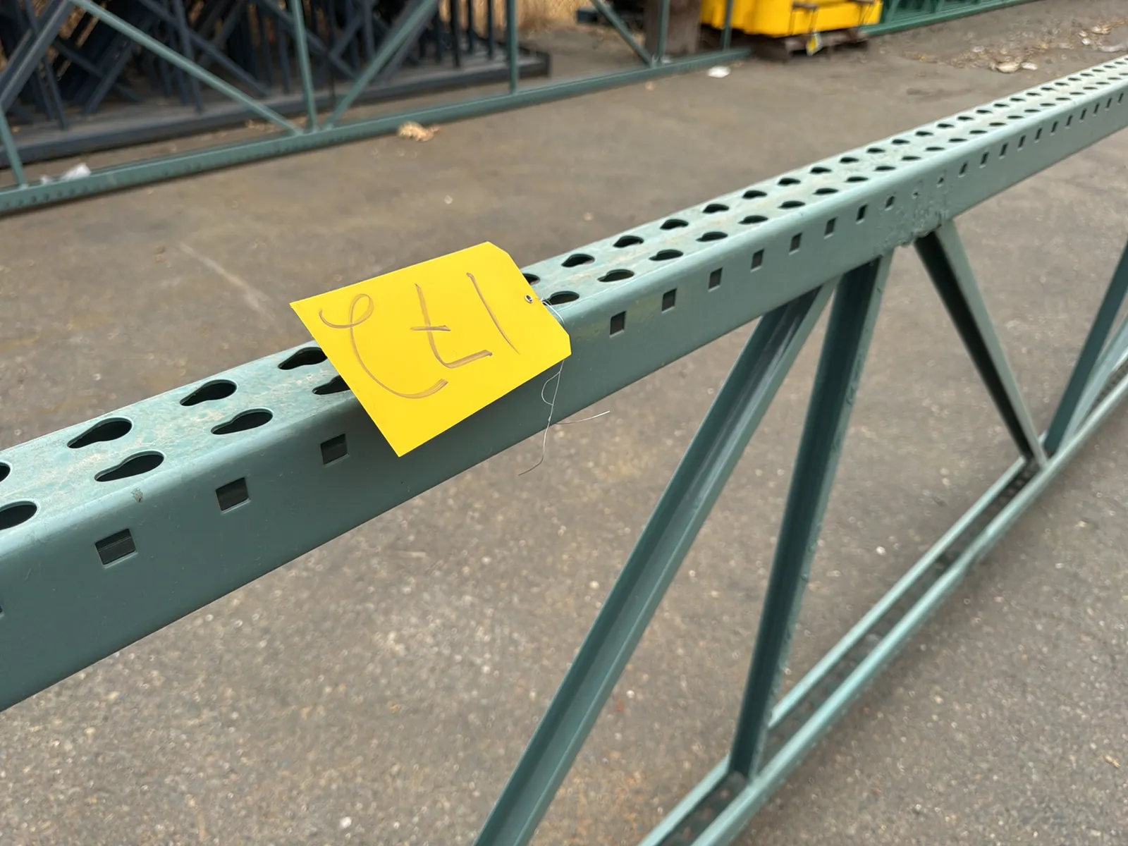 (1) 22’ Pallet Racking Upright, photo 4 of 4