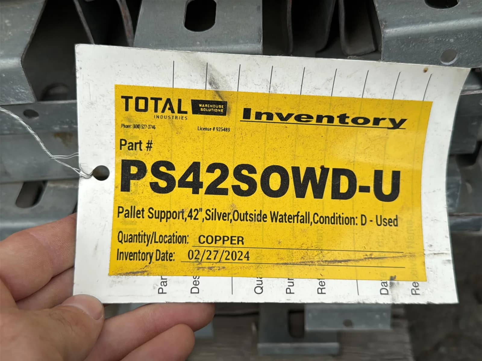 Pallet of 42” Pallet Supports, photo 2 of 5