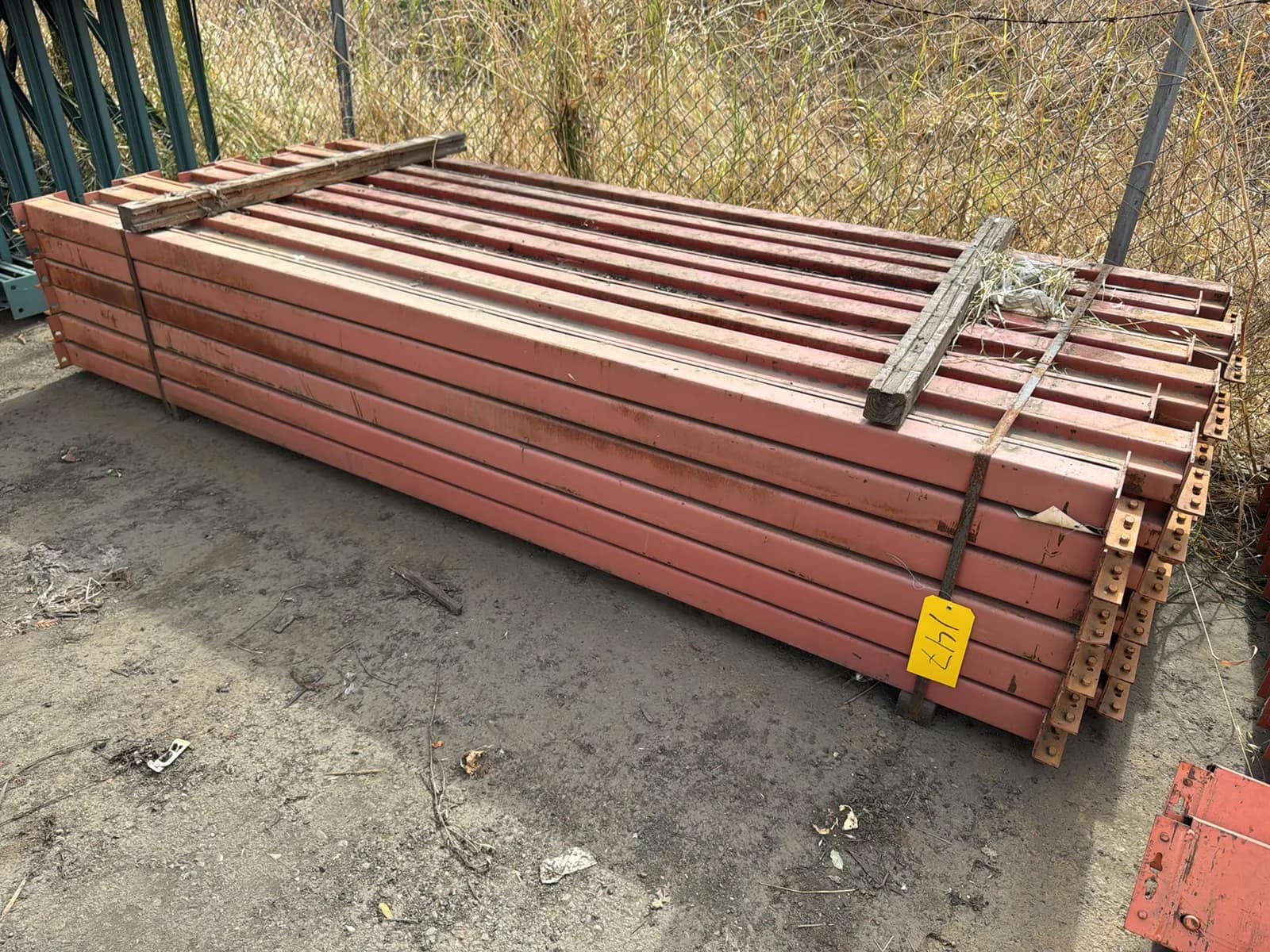 (48) 106” Pallet Racking Crossmembers, photo 1 of 5